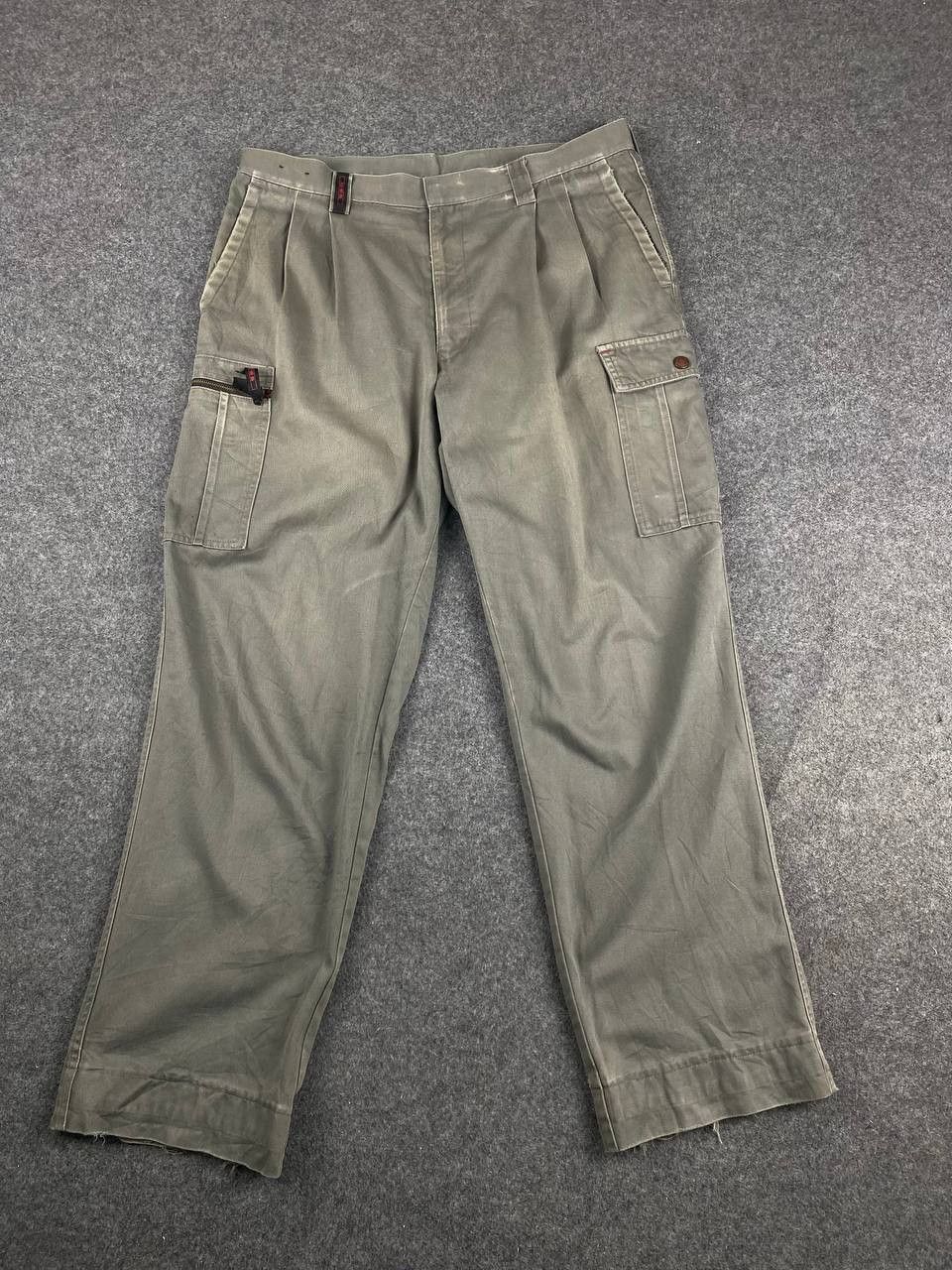 Japanese Brand vintage japanese brands cargo pants nice design Size US 35 - 8 Thumbnail