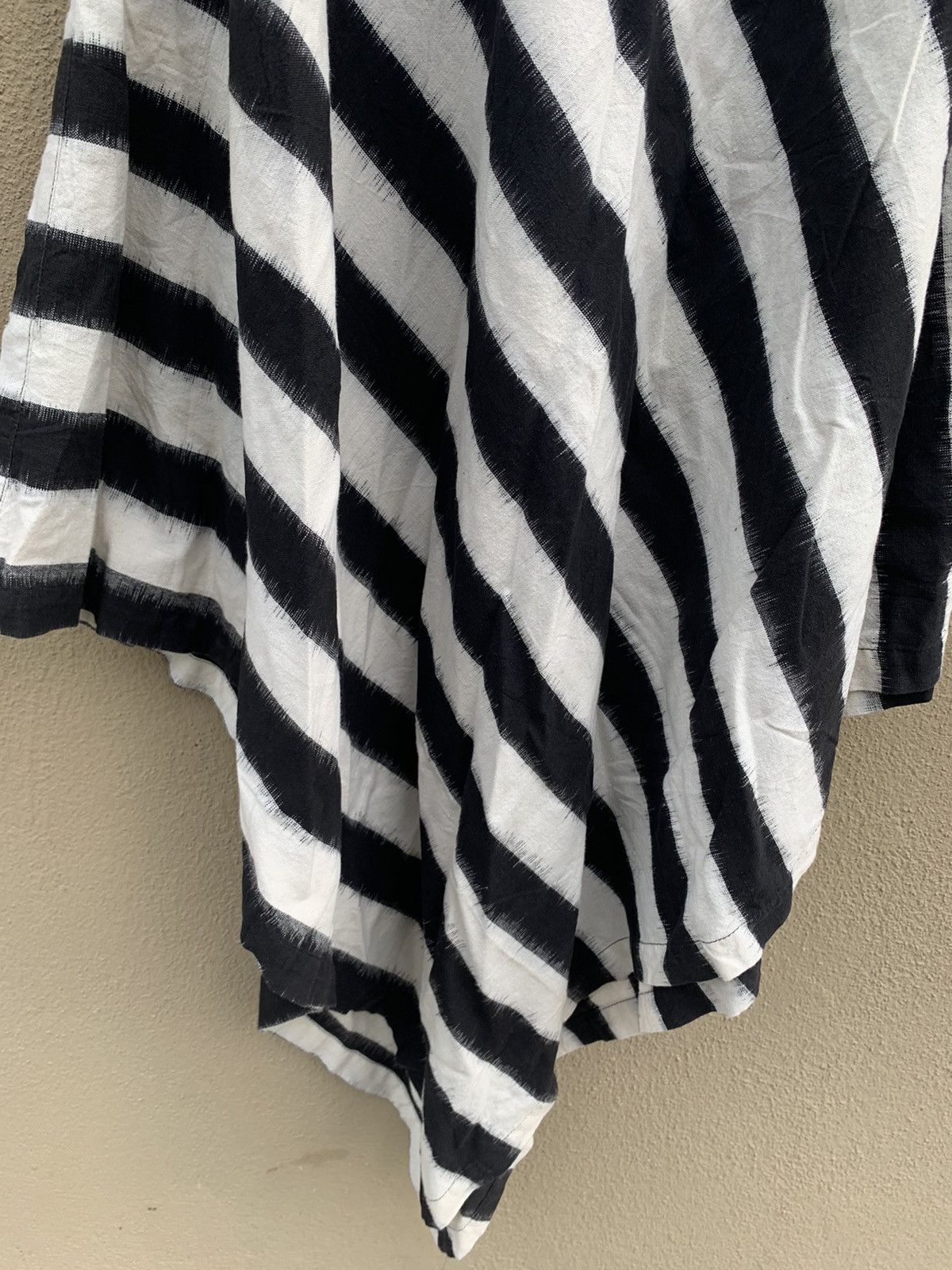 Issey Miyake RARE IS Issey Miyake Striped Sleveless Long Tunic Top Shirt Size L / US 10 / IT 46 - 4 Thumbnail