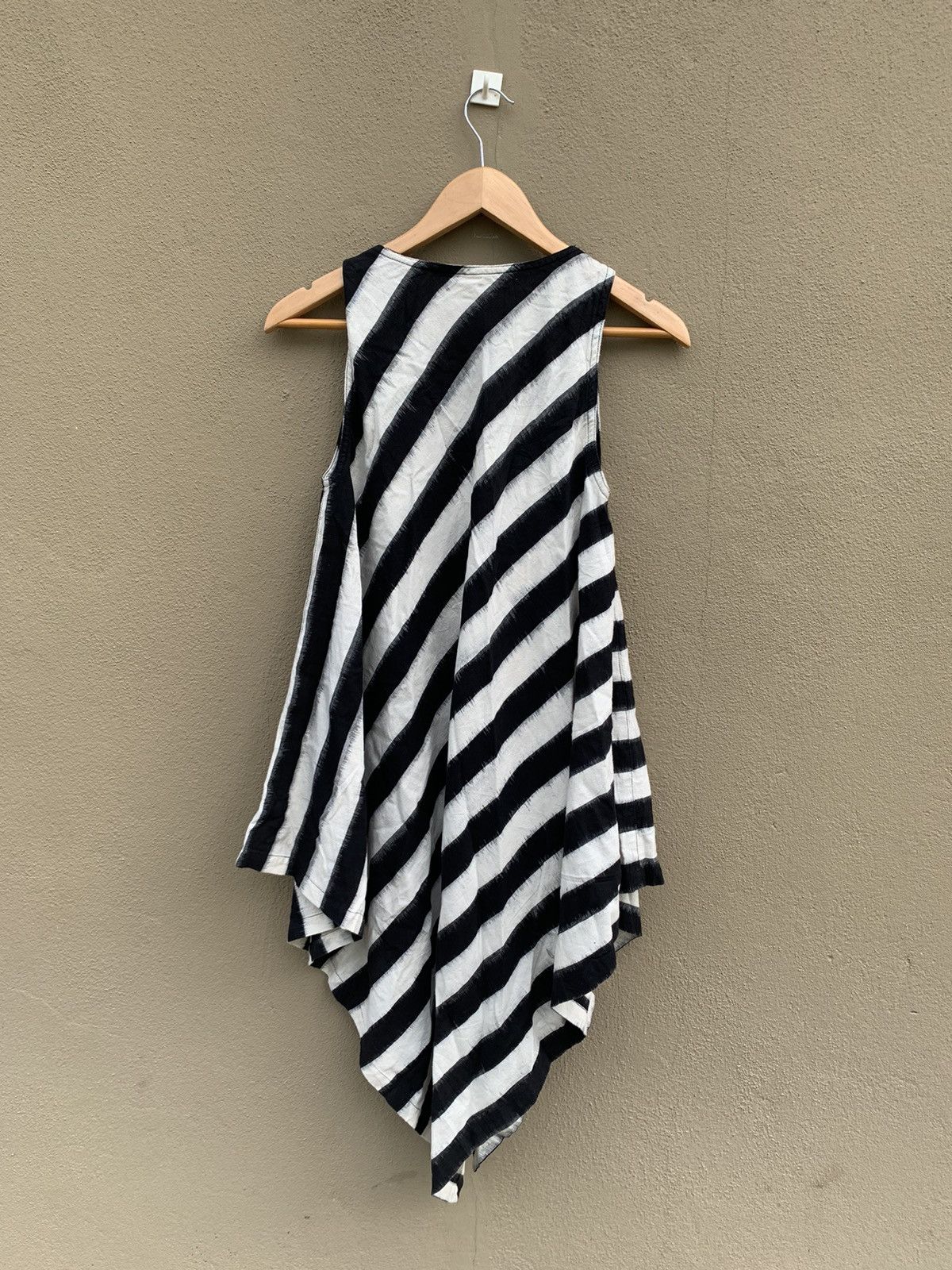 Issey Miyake RARE IS Issey Miyake Striped Sleveless Long Tunic Top Shirt Size L / US 10 / IT 46 - 6 Thumbnail