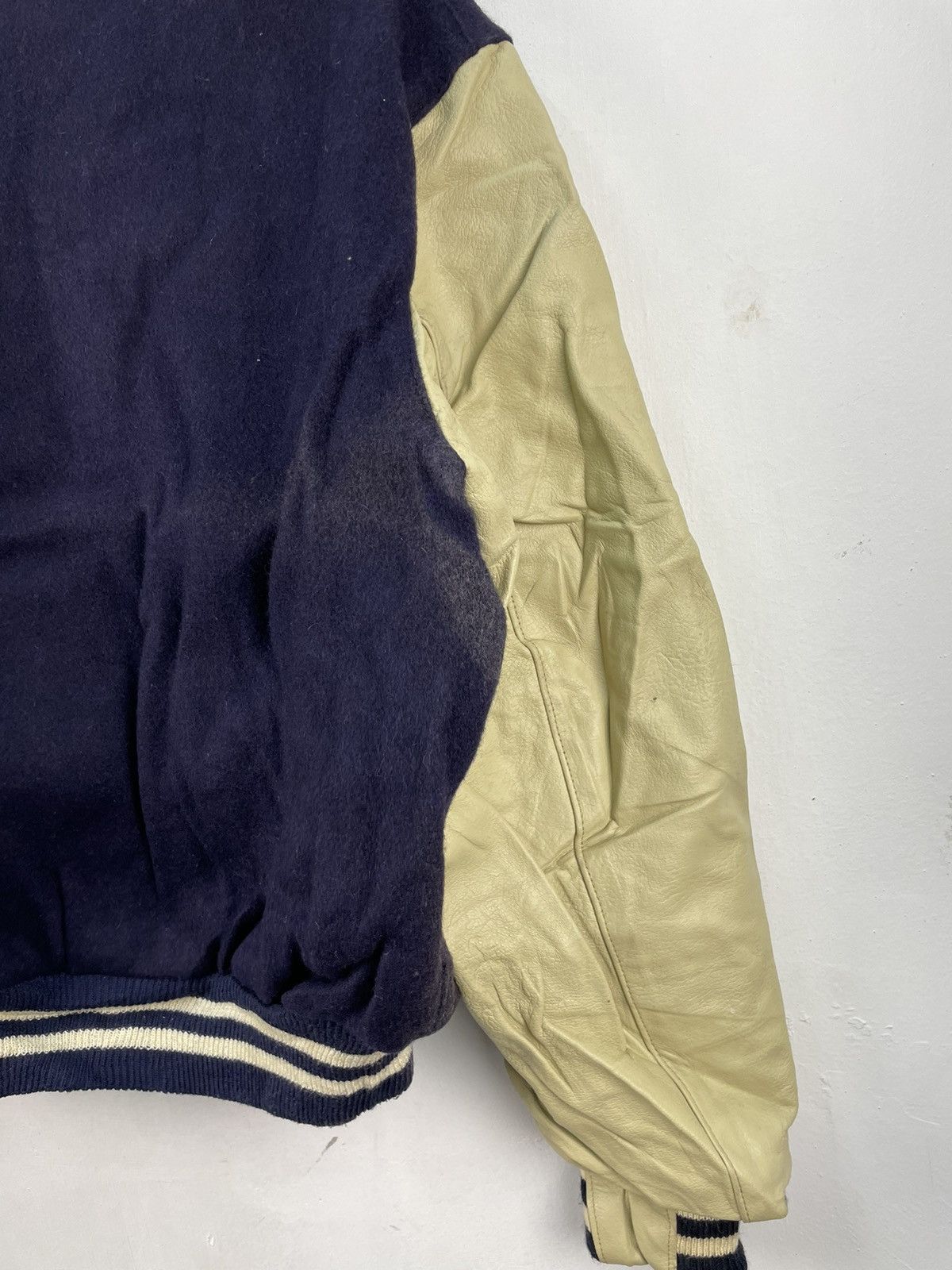 Vintage Vintage 90s Golden Bear Varsity Jacket Leather Size US XL / EU 56 / 4 - 10 Thumbnail