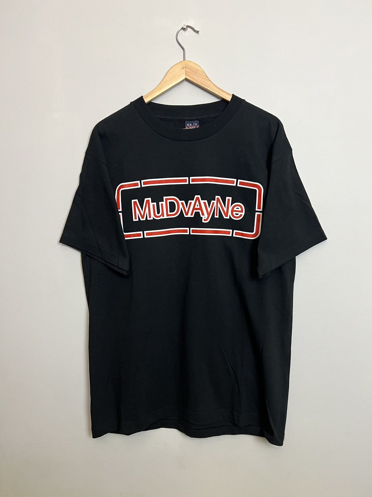 Band Tees 2001 Mudvayne Blue Grape Shirt Vintage NuMetal Band Tees Size US L / EU 52-54 / 3 - 1 Thumbnail
