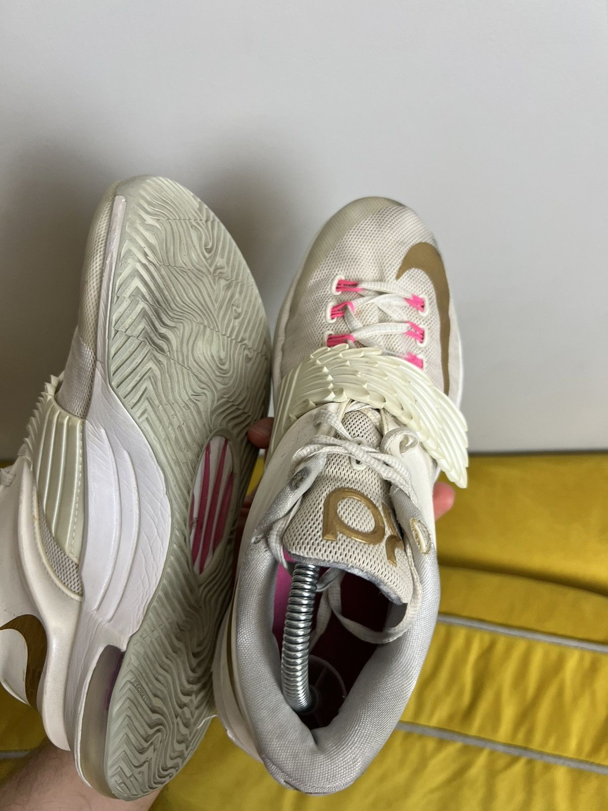 NBA Nike KD 7 Premium Aunt Pearl Low Basketball Sneakers 8US NBA Size US 8 / EU 41 - 12 Thumbnail