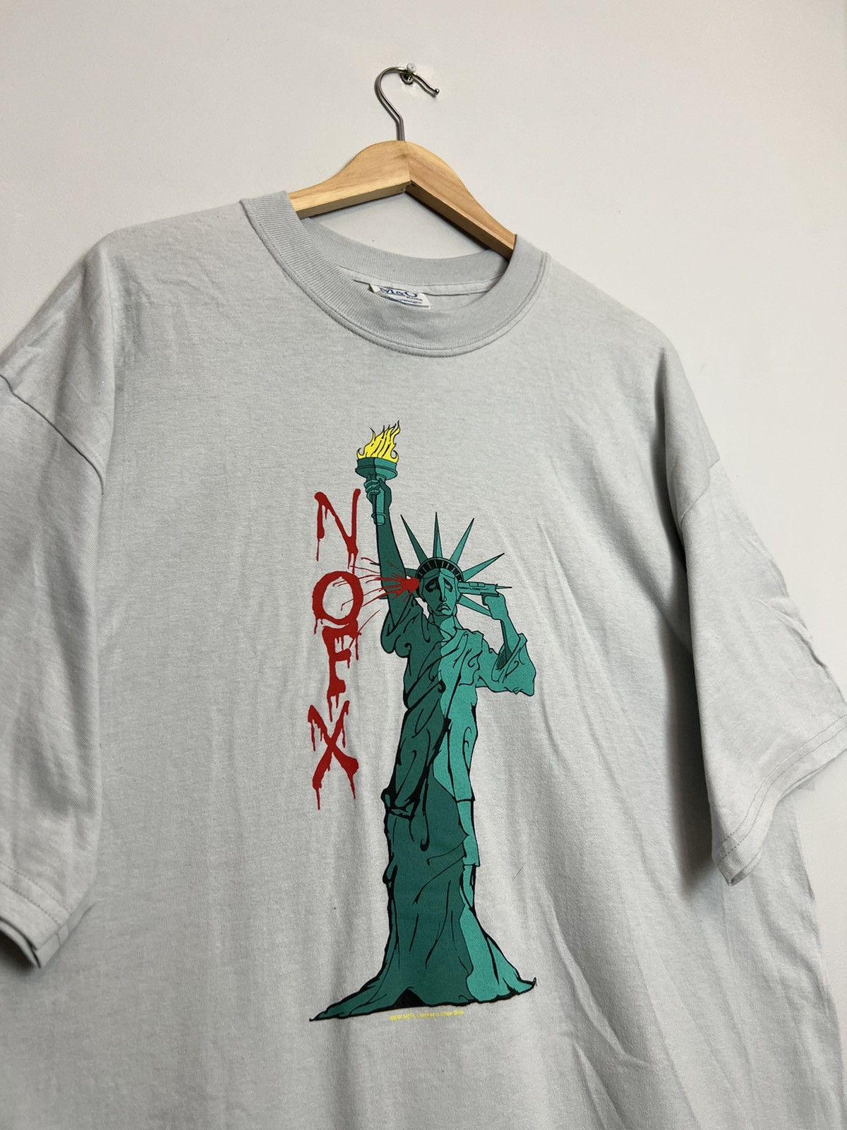 Band Tees Vintage 2004 The Offspring Tee (Green Day Sum 41 Blink-182) Size US XL / EU 56 / 4 - 2 Thumbnail