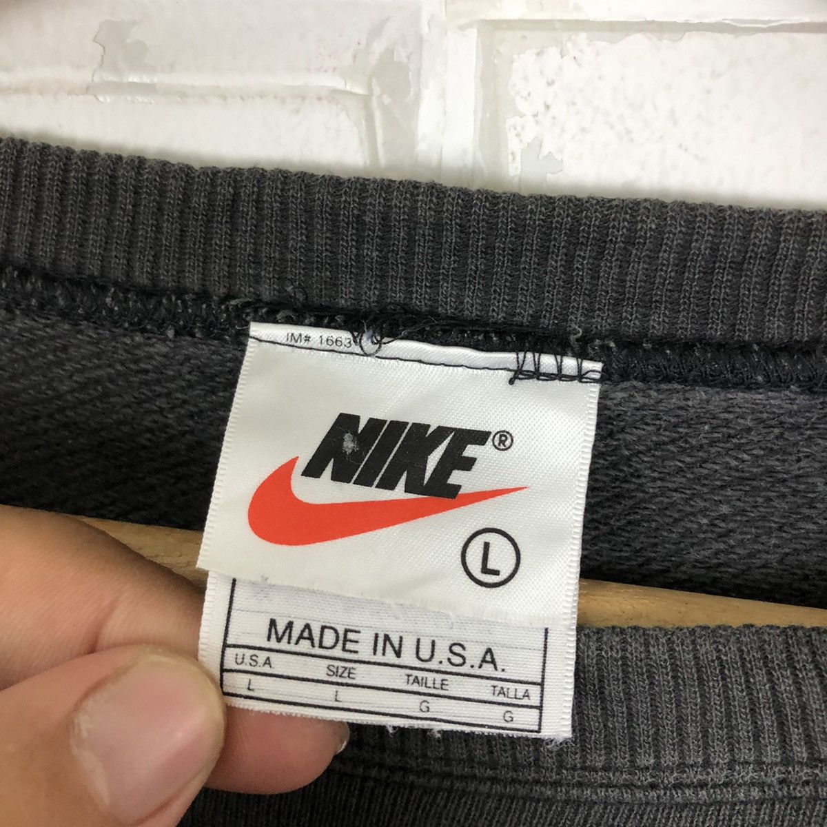 Nike VINTAGE 2000 NIKE SWOOSH SWEATSHIRT MADE IN USA Size US L / EU 52-54 / 3 - 8 Thumbnail