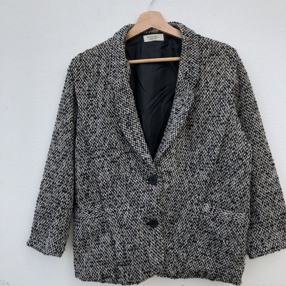Japanese Brand ISSEY MIYAKE INSPIRED DESIGN PANHARD ELEGANCE BUTTON JACKET Size US M / EU 48-50 / 2 - 5 Thumbnail