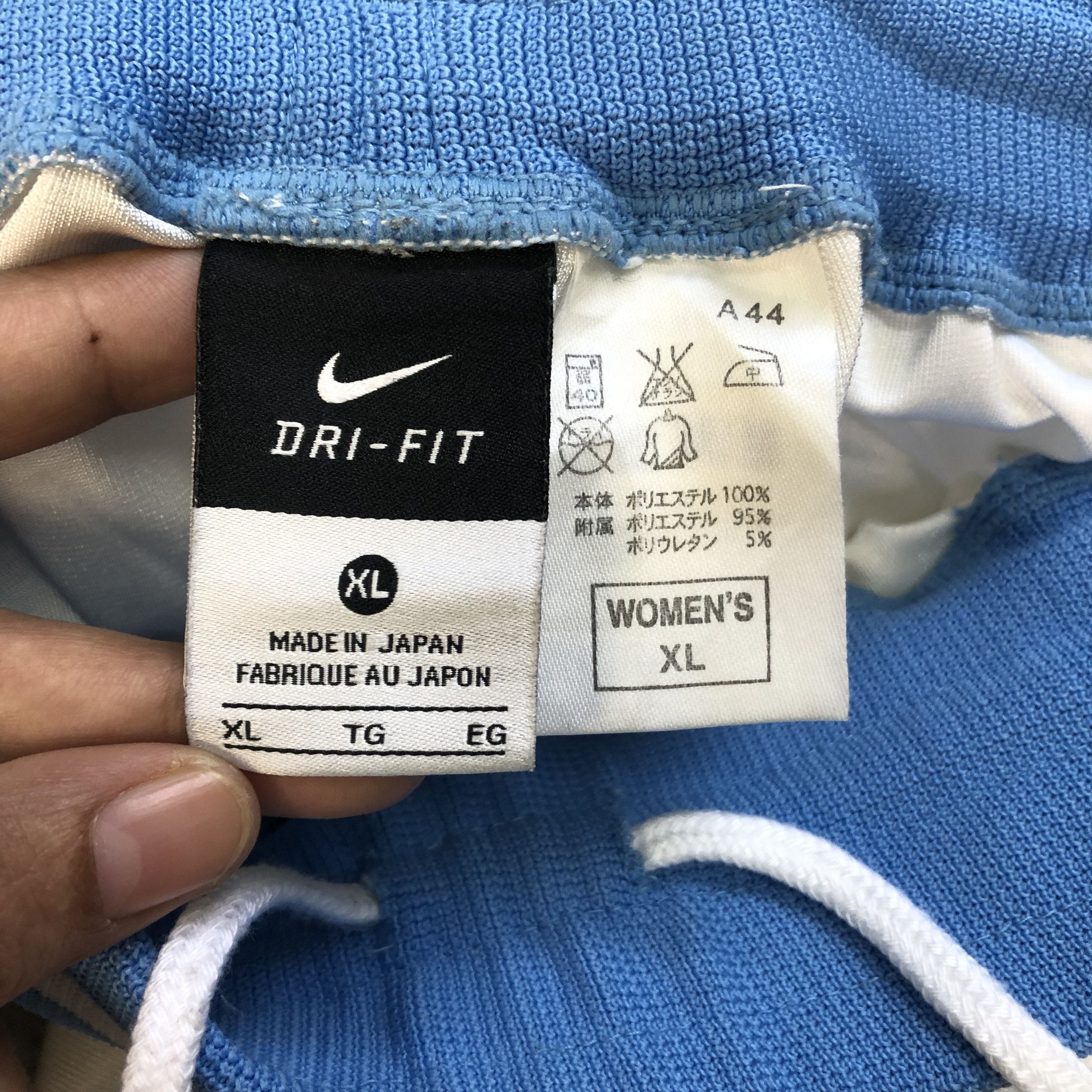 Nike NIKE DRI-FIT SHORTS PANT #7036-106 Size 30" / US 8 / IT 44 - 6 Thumbnail