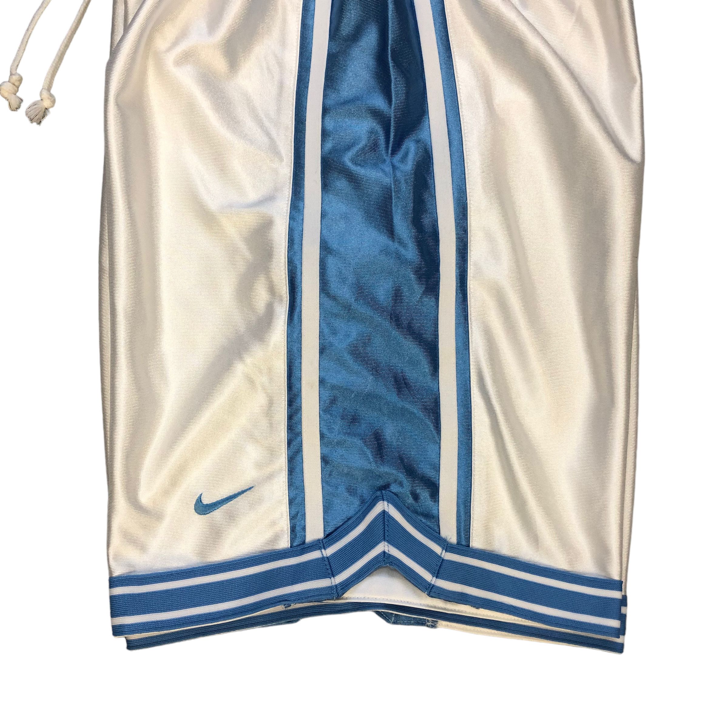 Nike NIKE DRI-FIT SHORTS PANT #7036-106 Size 30" / US 8 / IT 44 - 10 Thumbnail