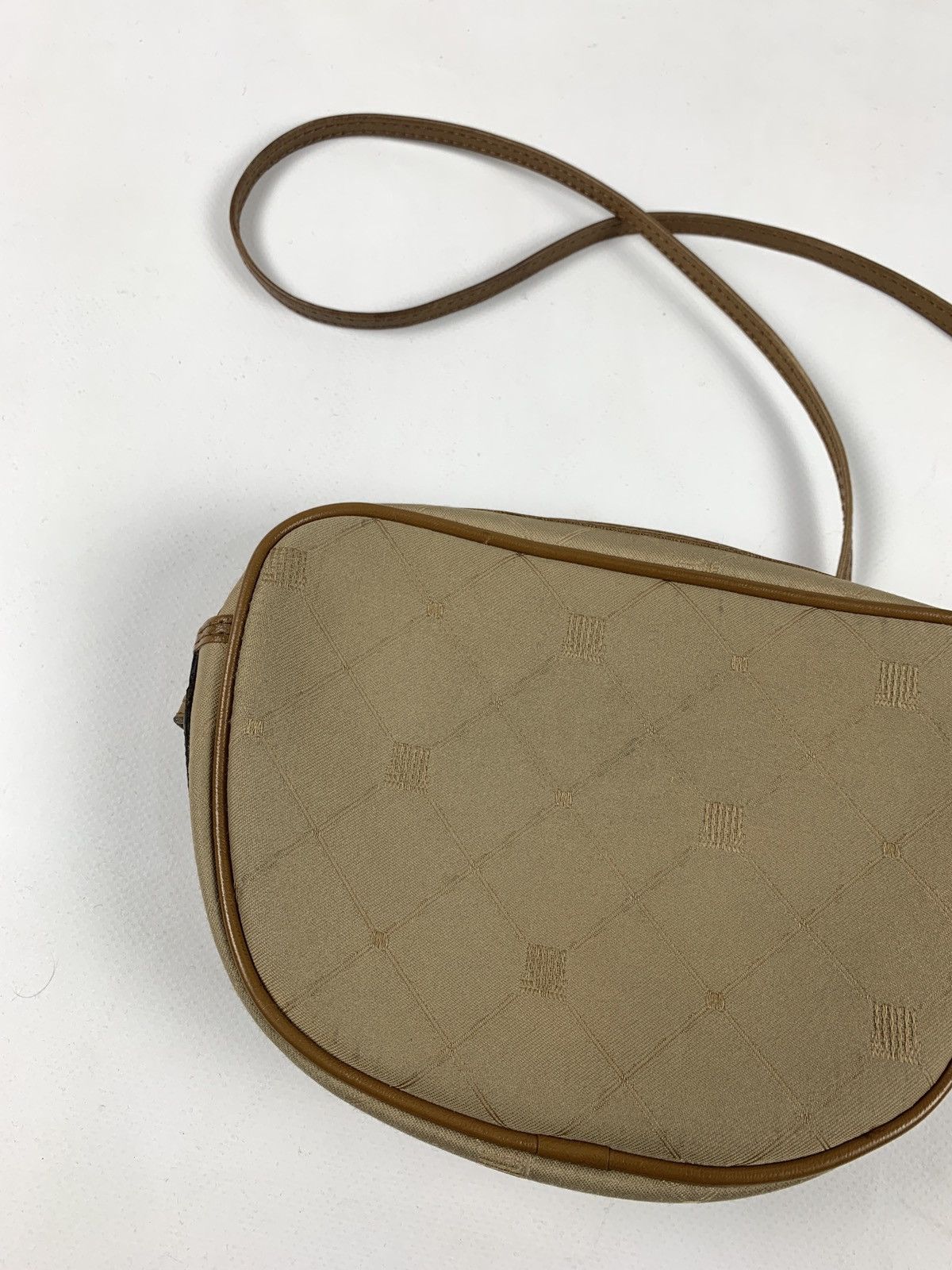Lanvin Vintage Lanvin Paris Shoulder Crossbody Bag Made in France Size ONE SIZE - 7 Thumbnail