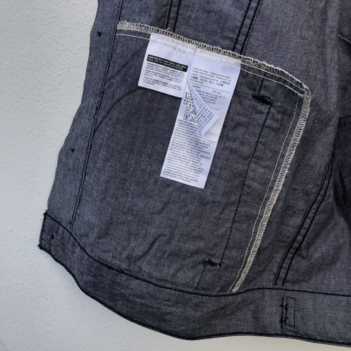 Levi's VINTAGE LEVI'S TANK TOP SLEEVELESS UTILITY MULTI POCKET Size US M / EU 48-50 / 2 - 13 Thumbnail