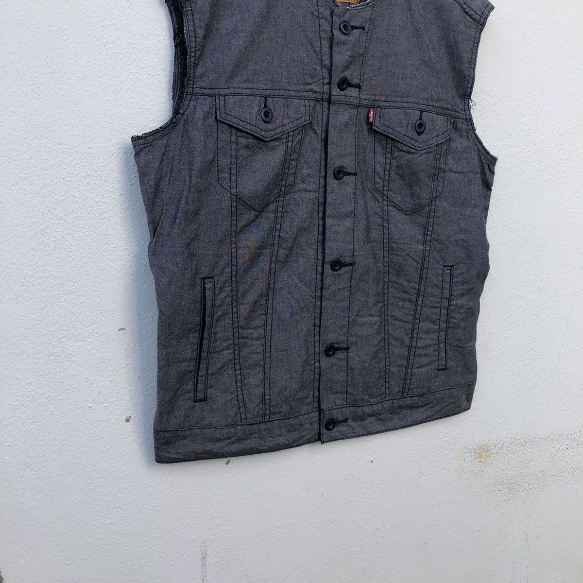 Levi's VINTAGE LEVI'S TANK TOP SLEEVELESS UTILITY MULTI POCKET Size US M / EU 48-50 / 2 - 7 Thumbnail