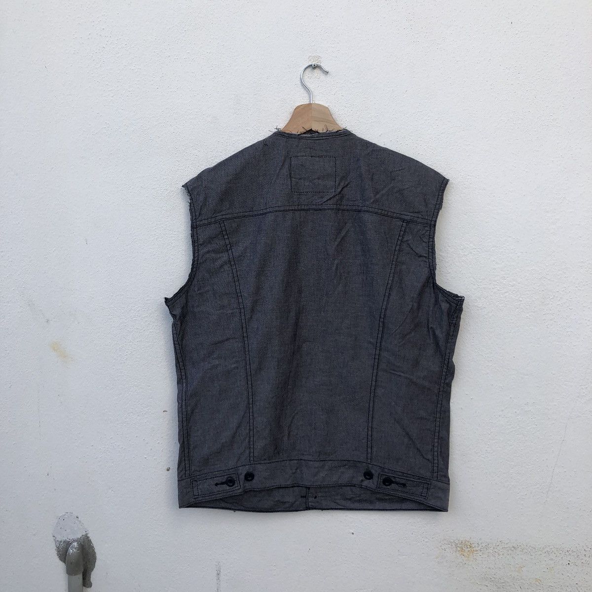 Levi's VINTAGE LEVI'S TANK TOP SLEEVELESS UTILITY MULTI POCKET Size US M / EU 48-50 / 2 - 8 Thumbnail