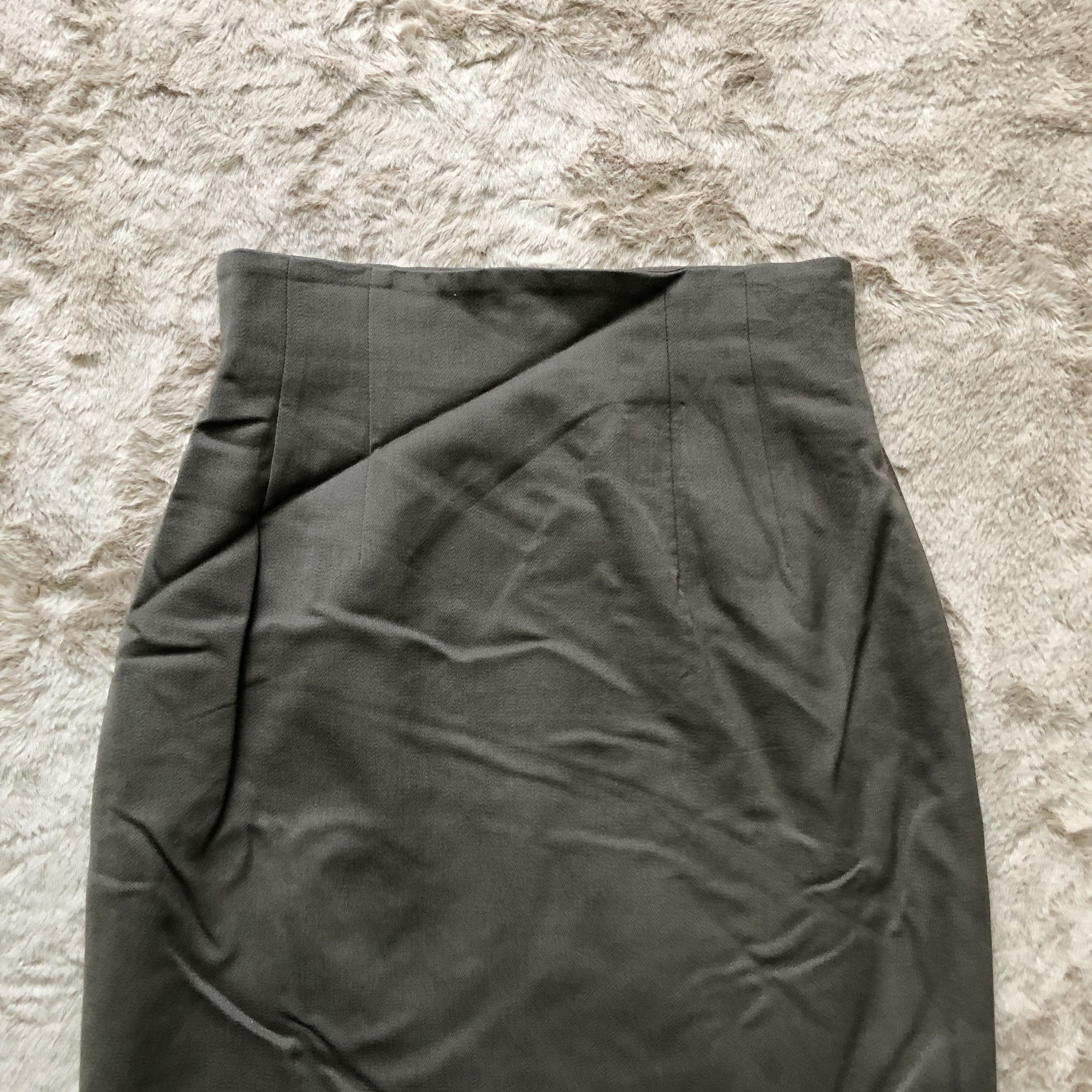 Norma Kamali Norma Kamali Made in Japan Skirts #4295-149 Size 26" / US 2 / IT 38 - 2 Thumbnail