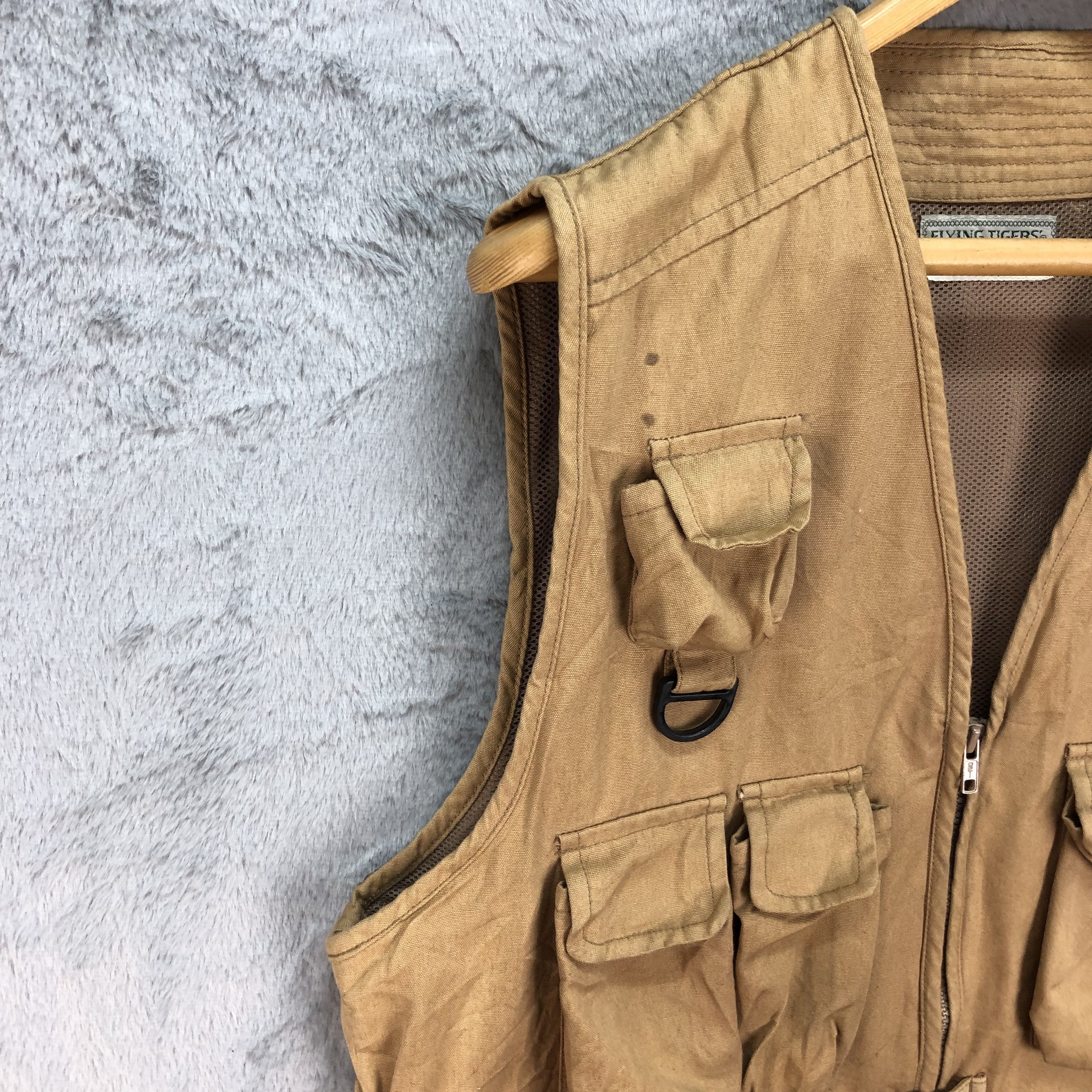 Japanese Brand FLYING TIGERS' Multipocket Brown Vest #4811-171 Size US M / EU 48-50 / 2 - 7 Thumbnail