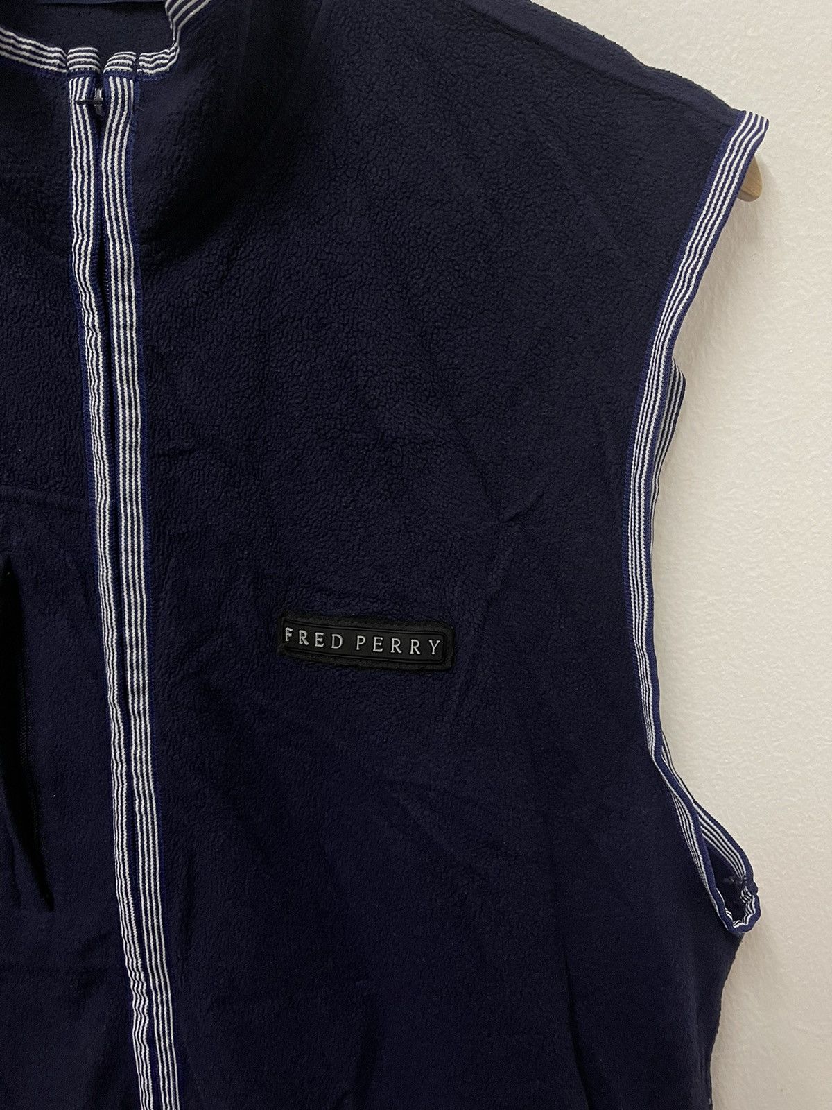 Fred Perry × Vintage Vintage Fred Perry Mini Logo Zipper Vest Size US M / EU 48-50 / 2 - 3 Thumbnail