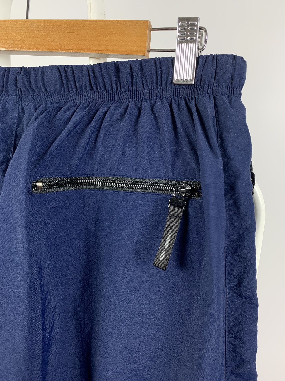 Nike Vintage Nike Swoosh Navy Nylon Track Pants Joggers Size US 34 / EU 50 - 15 Thumbnail
