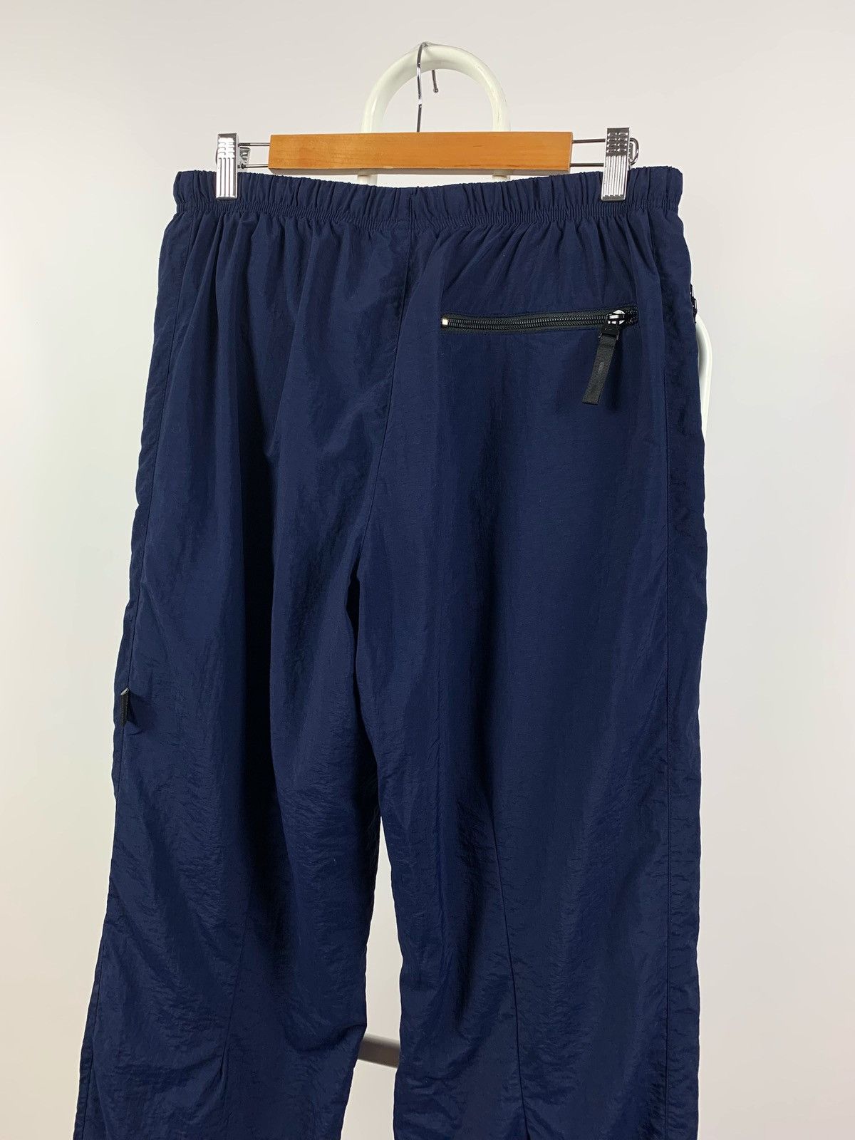 Nike Vintage Nike Swoosh Navy Nylon Track Pants Joggers Size US 34 / EU 50 - 10 Thumbnail