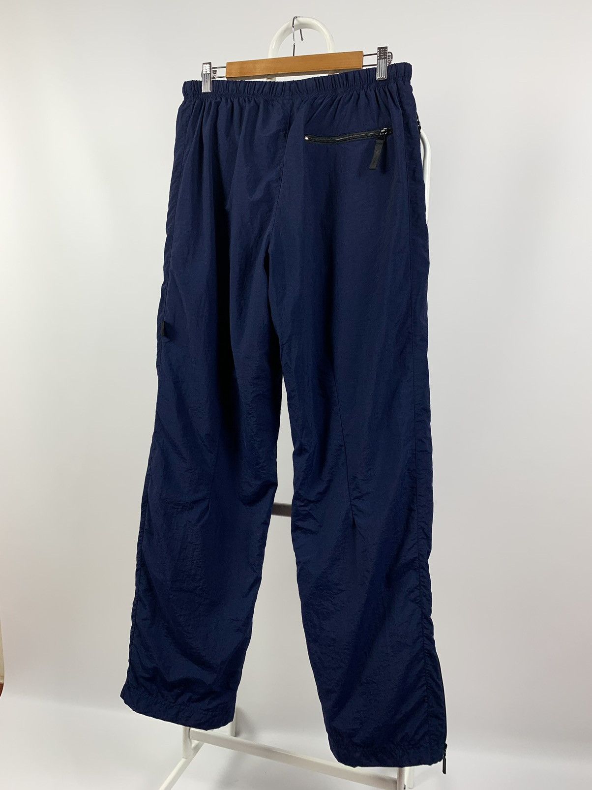 Nike Vintage Nike Swoosh Navy Nylon Track Pants Joggers Size US 34 / EU 50 - 7 Thumbnail