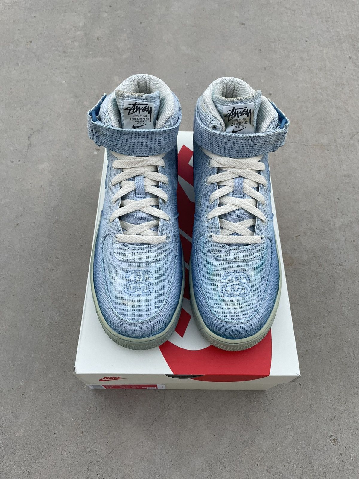 Nike × Stussy *custom dyed* Stussy x Nike Air Force 1 mid “sky blue” Size US 9.5 / EU 42-43 - 4 Thumbnail