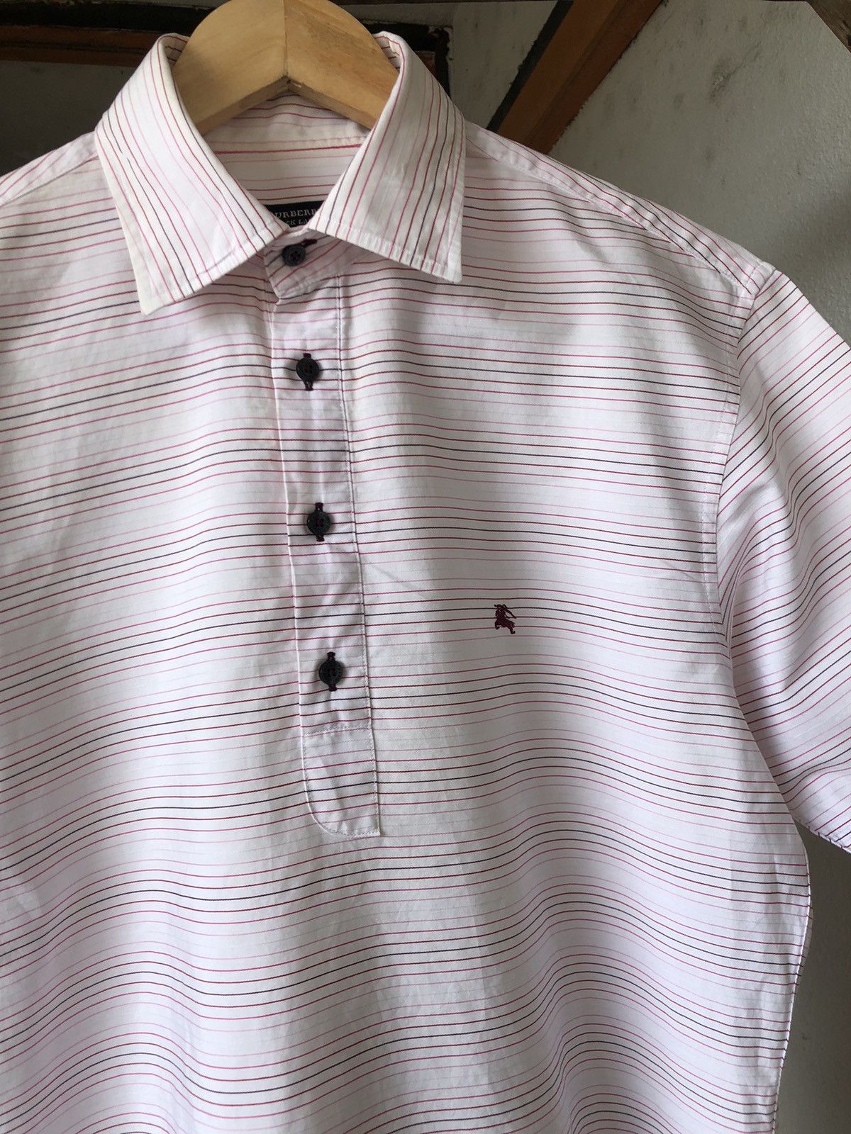 Burberry Vintage Burberry Black Label Strip Half Button Shirt Size US L / EU 52-54 / 3 - 9 Thumbnail
