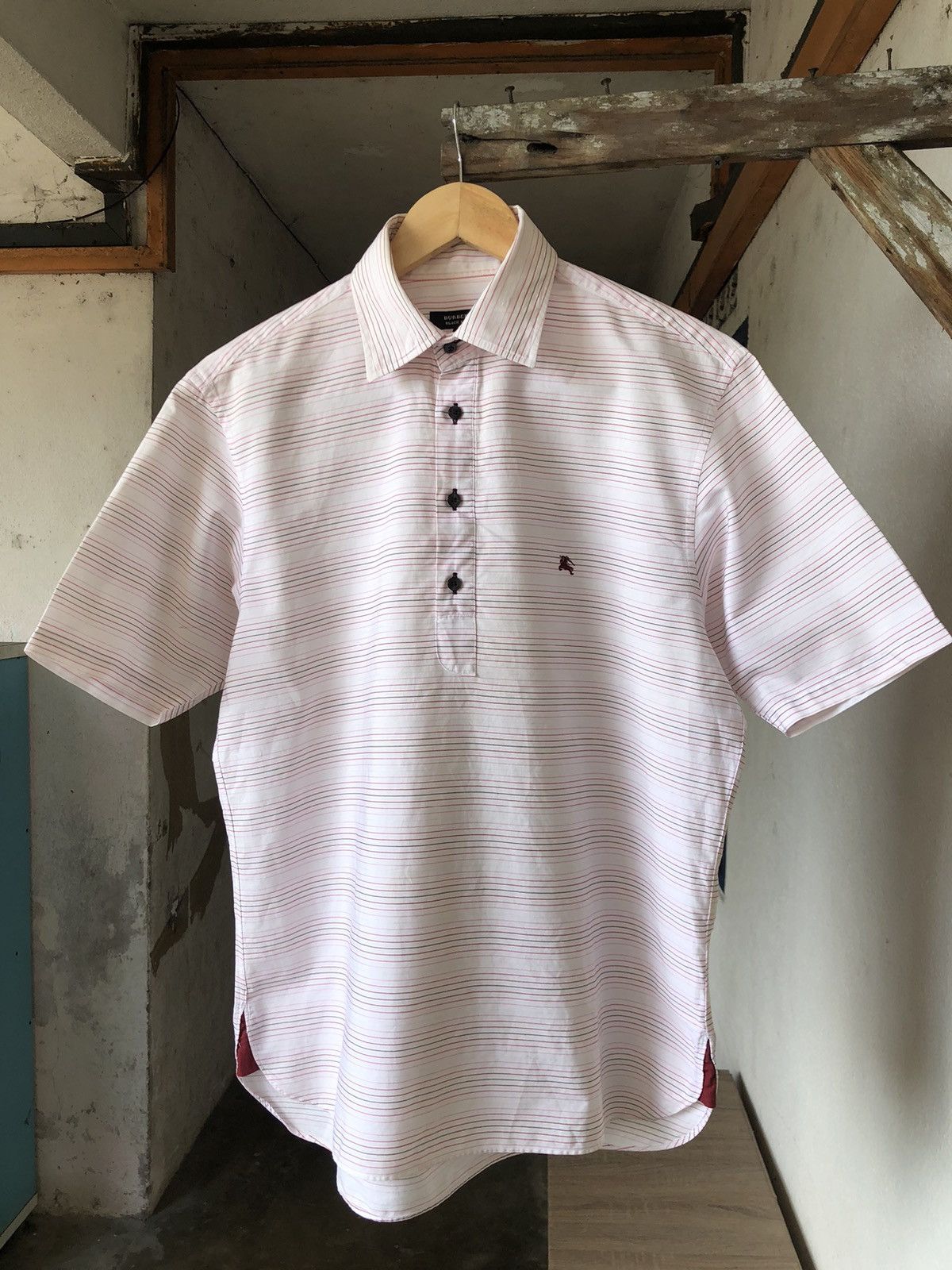 Burberry Vintage Burberry Black Label Strip Half Button Shirt Size US L / EU 52-54 / 3 - 5 Thumbnail