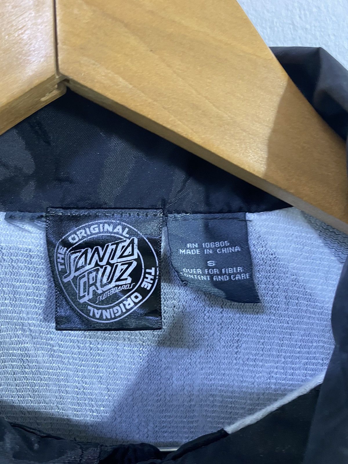 Santa Cruz Skateboards Santa Cruz Pray For Me Button Windbreaker Jacket Design Size US M / EU 48-50 / 2 - 5 Thumbnail