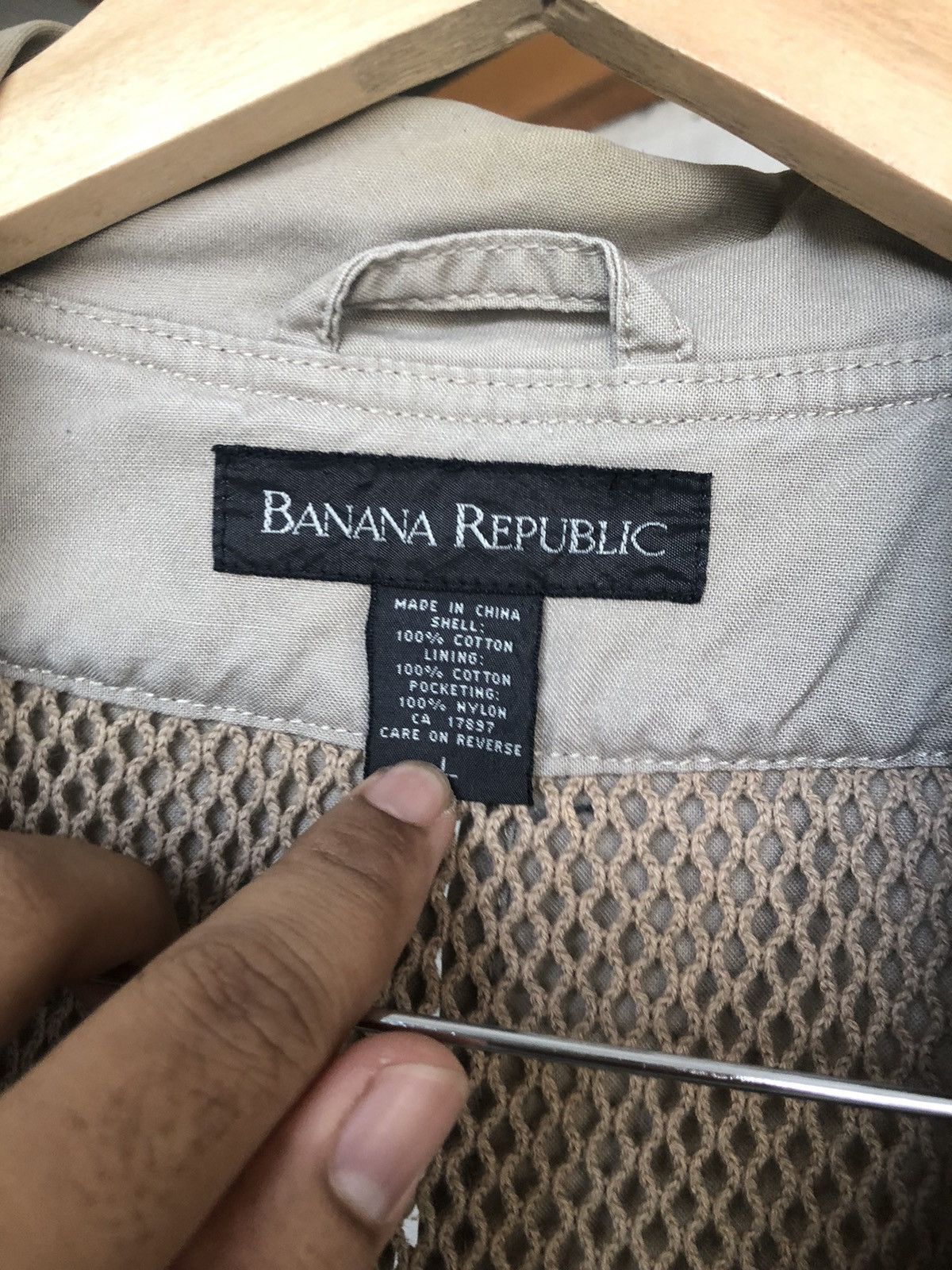 Banana Republic Vtg Banana Republic Utility Multipocket Hunting Vest Jacket Size US L / EU 52-54 / 3 - 13 Thumbnail