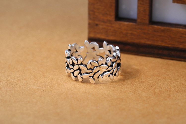 Jewelry Retro Lucky Leaves Olive Ring Size ONE SIZE - 2 Thumbnail