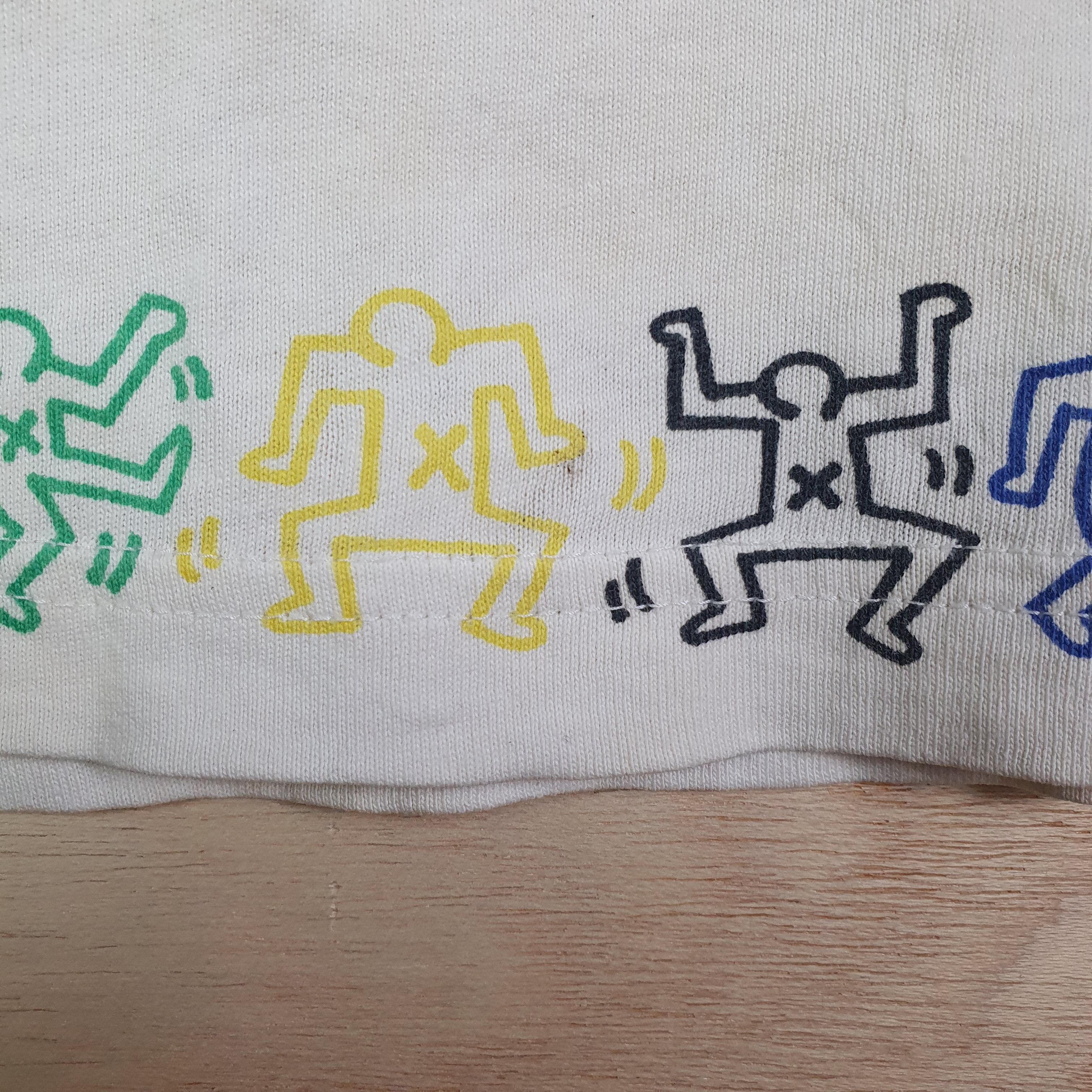 Keith Haring × Uniqlo TEE SHIRT FULL PRINT KEITH HARING BY UNIQLO Size US L / EU 52-54 / 3 - 9 Thumbnail