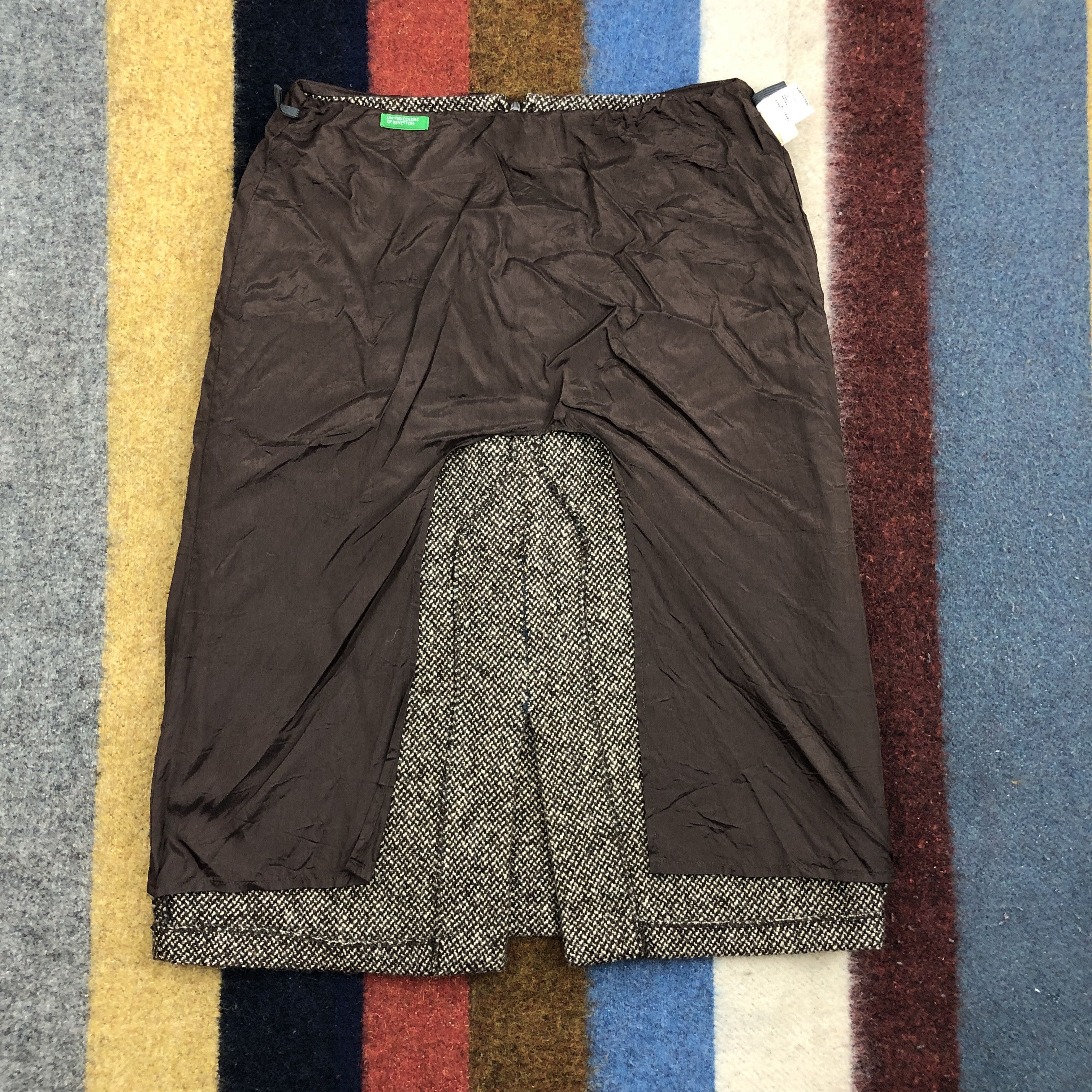 United Colors Of Benetton UNITED COLORS OF BENETTON Mini Skirt #0448/S Size 26" / US 2 / IT 38 - 5 Thumbnail