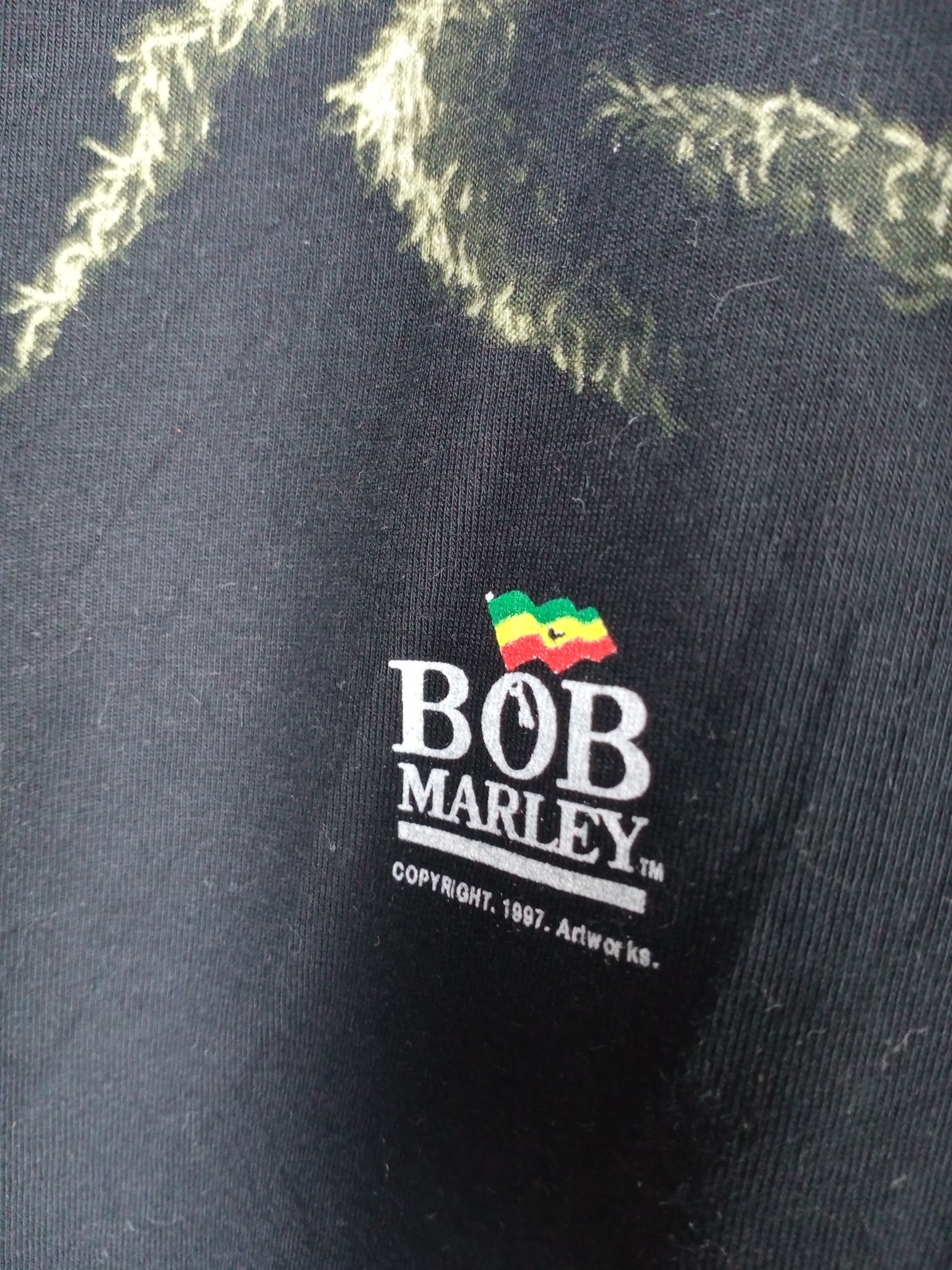 Bob Marley Rare Vintage 1997 Bob Marley Lion Graphic Michael Tshirt Size US XL / EU 56 / 4 - 5 Thumbnail