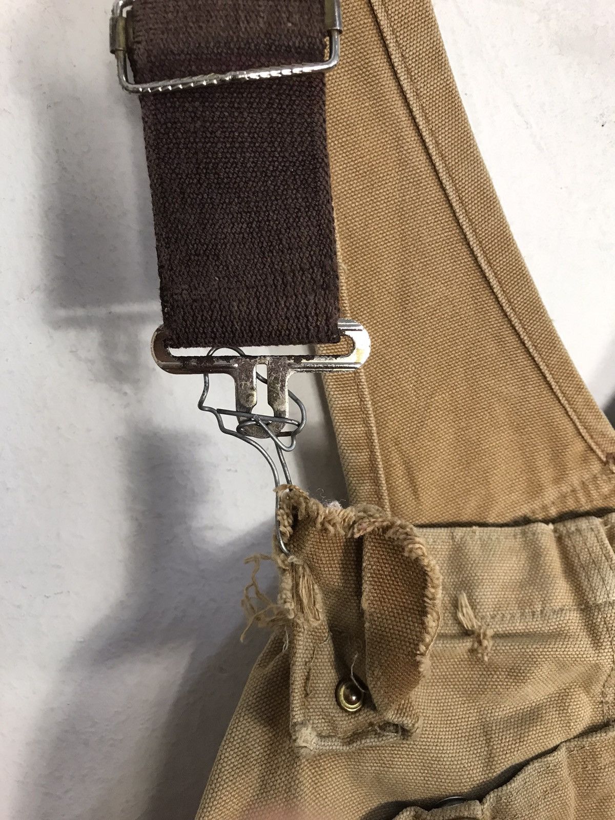 Carhartt 90s Distressed Carhartt Bib Dungaree Overall Carpenter Pant Size US 40 / EU 56 - 16 Thumbnail