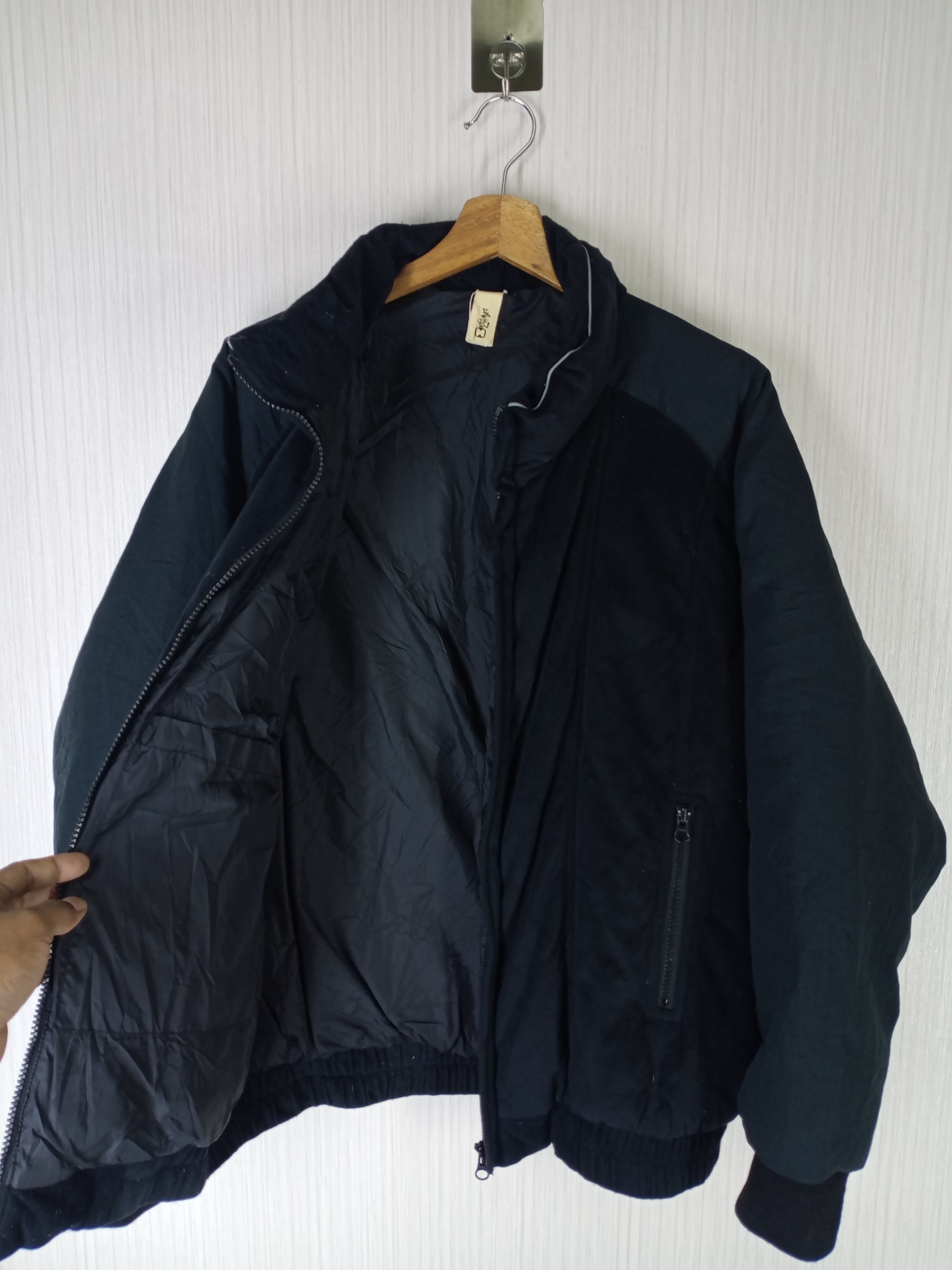 Japanese Brand × Vintage Rare Vintage Japanese Real Mad Hectic Puffer Jacket Size US M / EU 48-50 / 2 - 7 Thumbnail