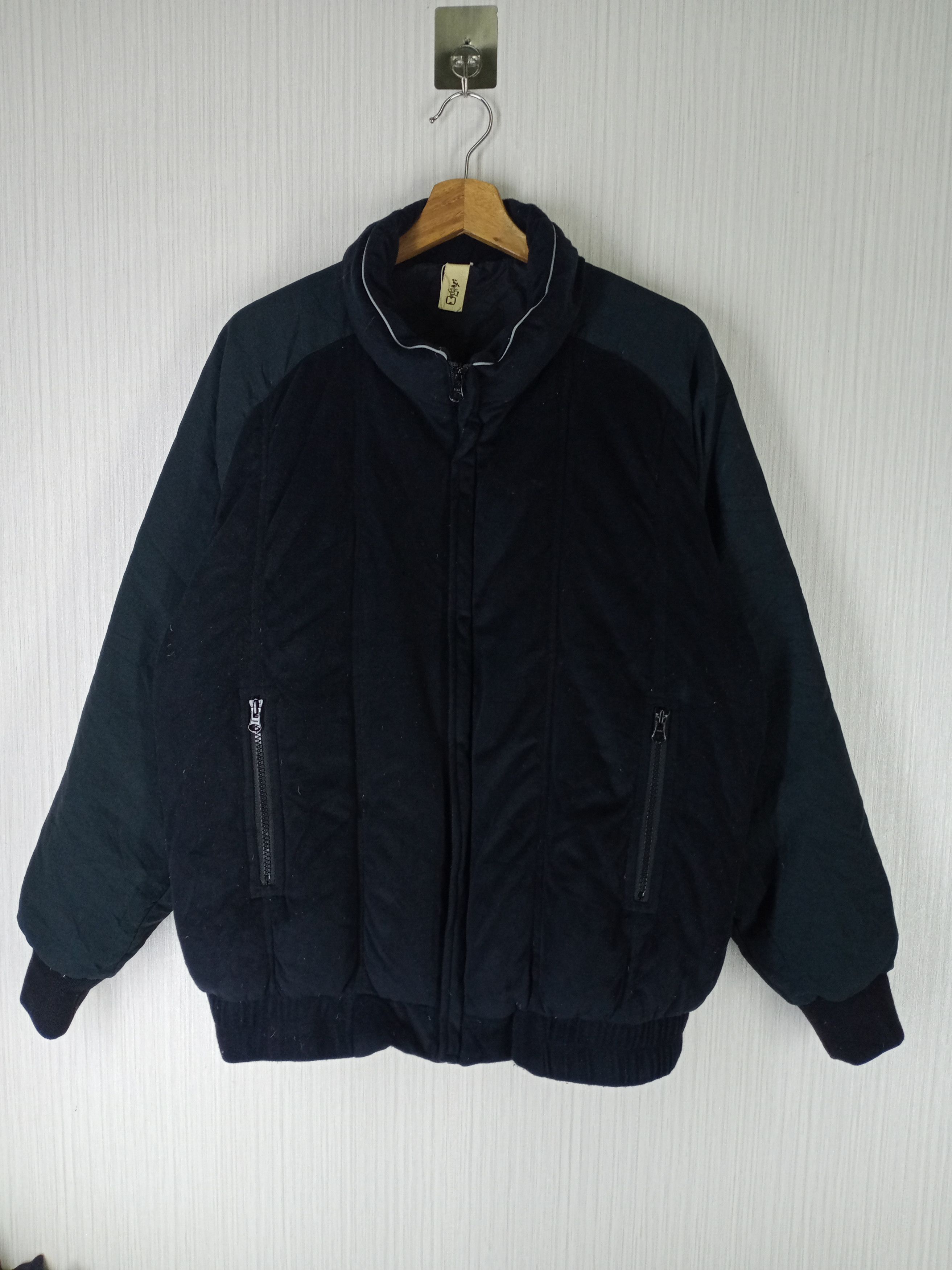 Japanese Brand × Vintage Rare Vintage Japanese Real Mad Hectic Puffer Jacket Size US M / EU 48-50 / 2 - 2 Thumbnail