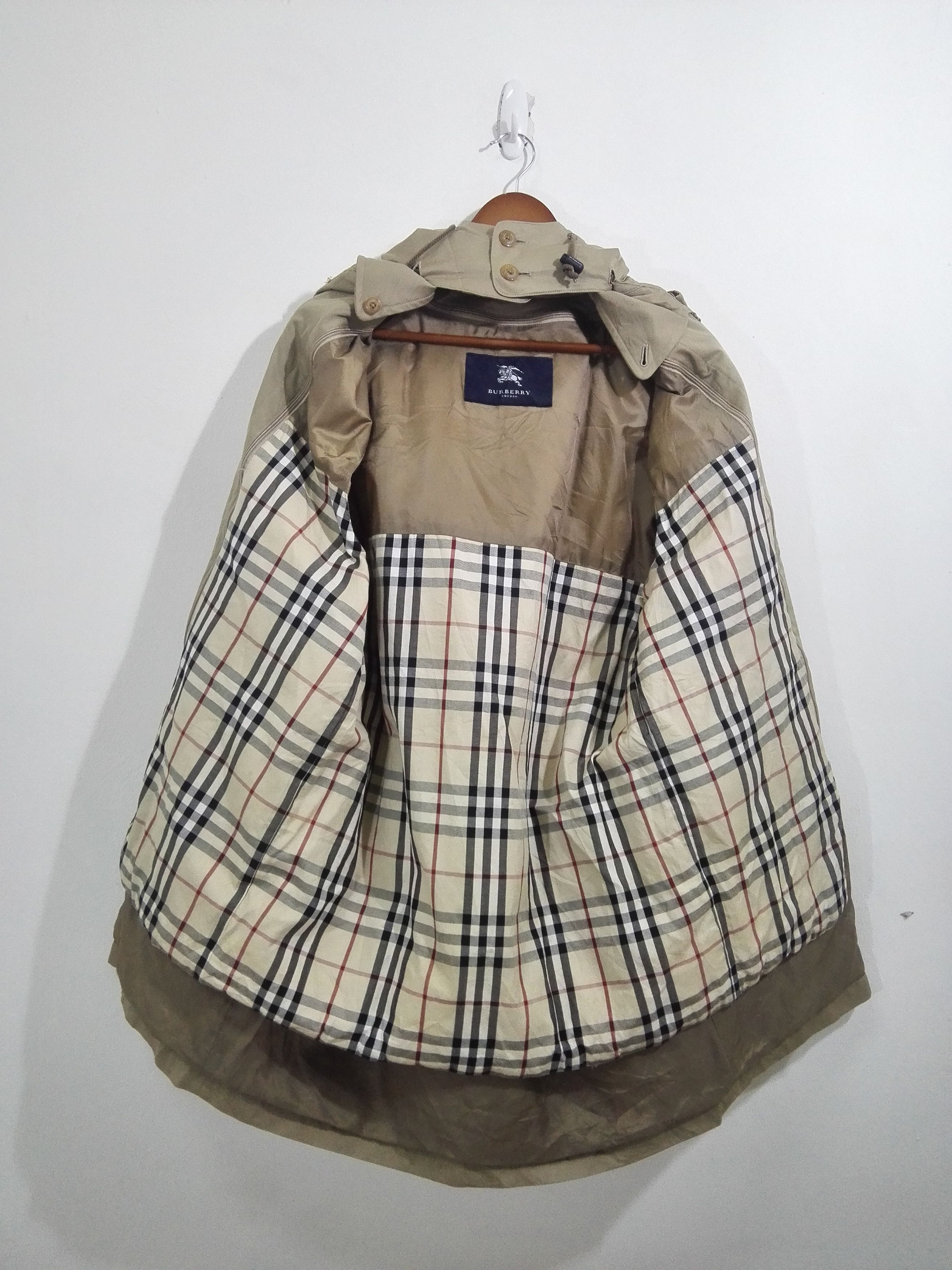 Burberry Burberry Parka Jacket With Hoodie Monogram Design Size US L / EU 52-54 / 3 - 4 Thumbnail
