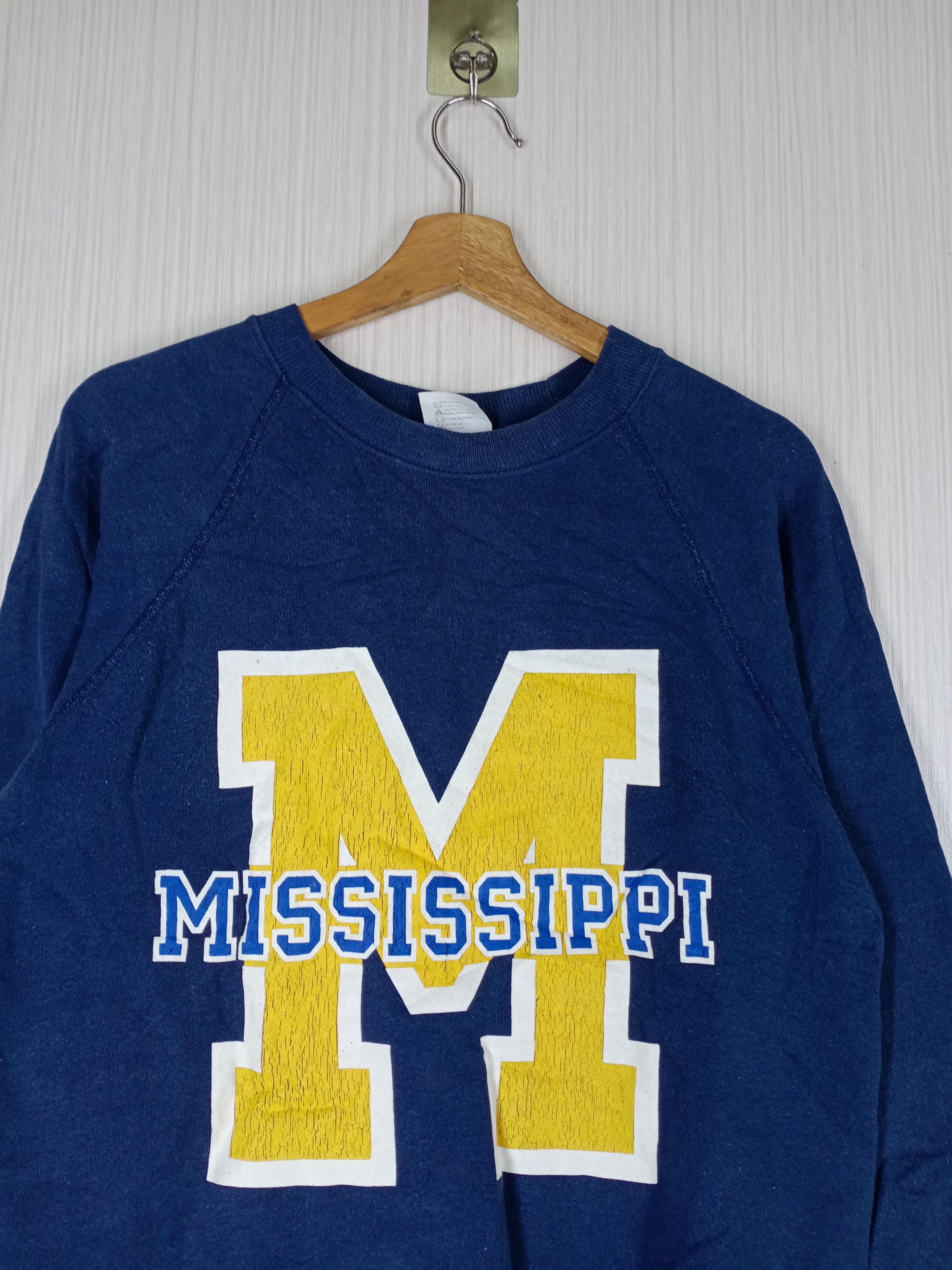 Vintage Vintage 80s Mississippi University Big Logo Sweatshirt Size US M / EU 48-50 / 2 - 2 Thumbnail