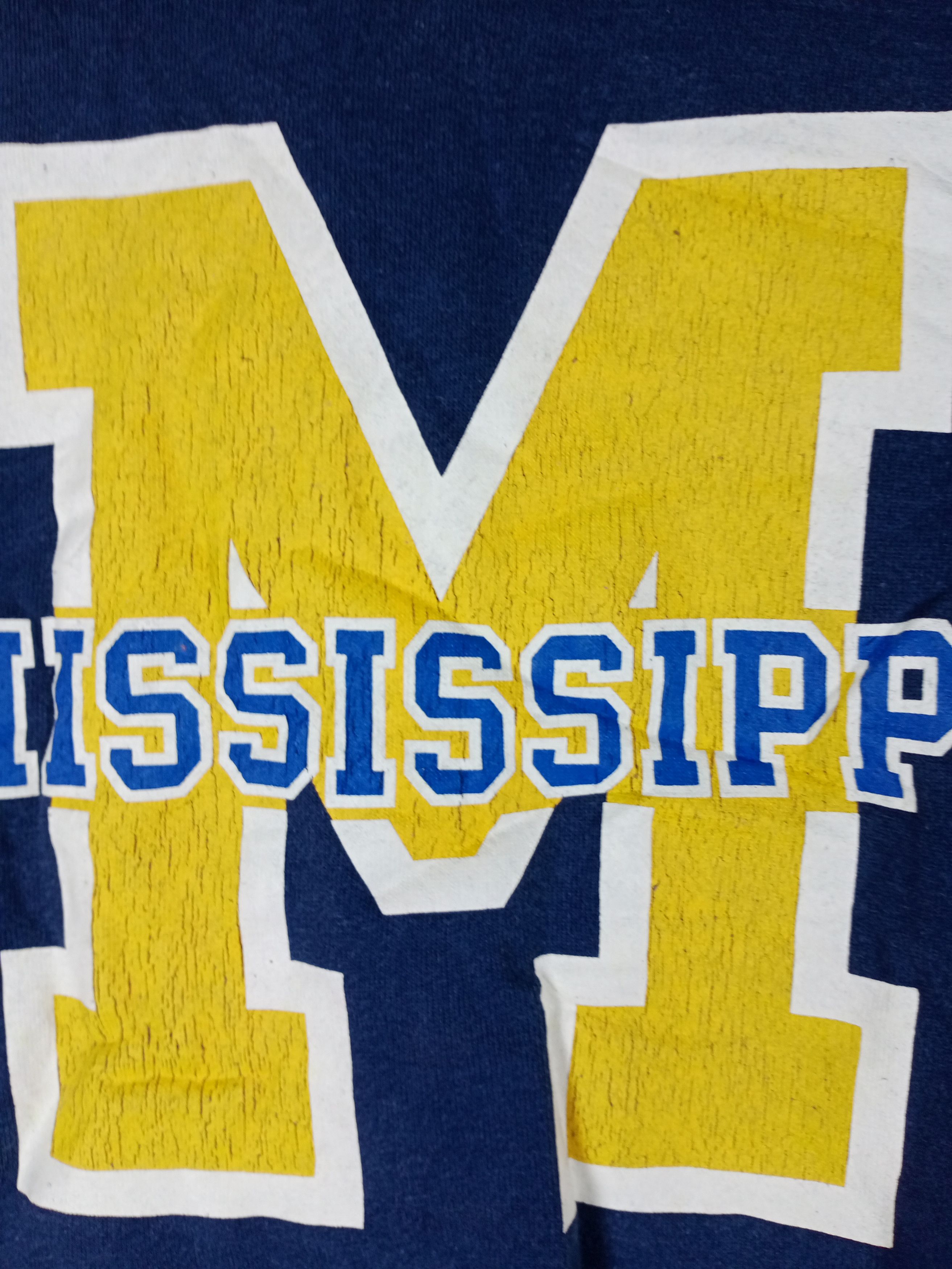 Vintage Vintage 80s Mississippi University Big Logo Sweatshirt Size US M / EU 48-50 / 2 - 4 Thumbnail