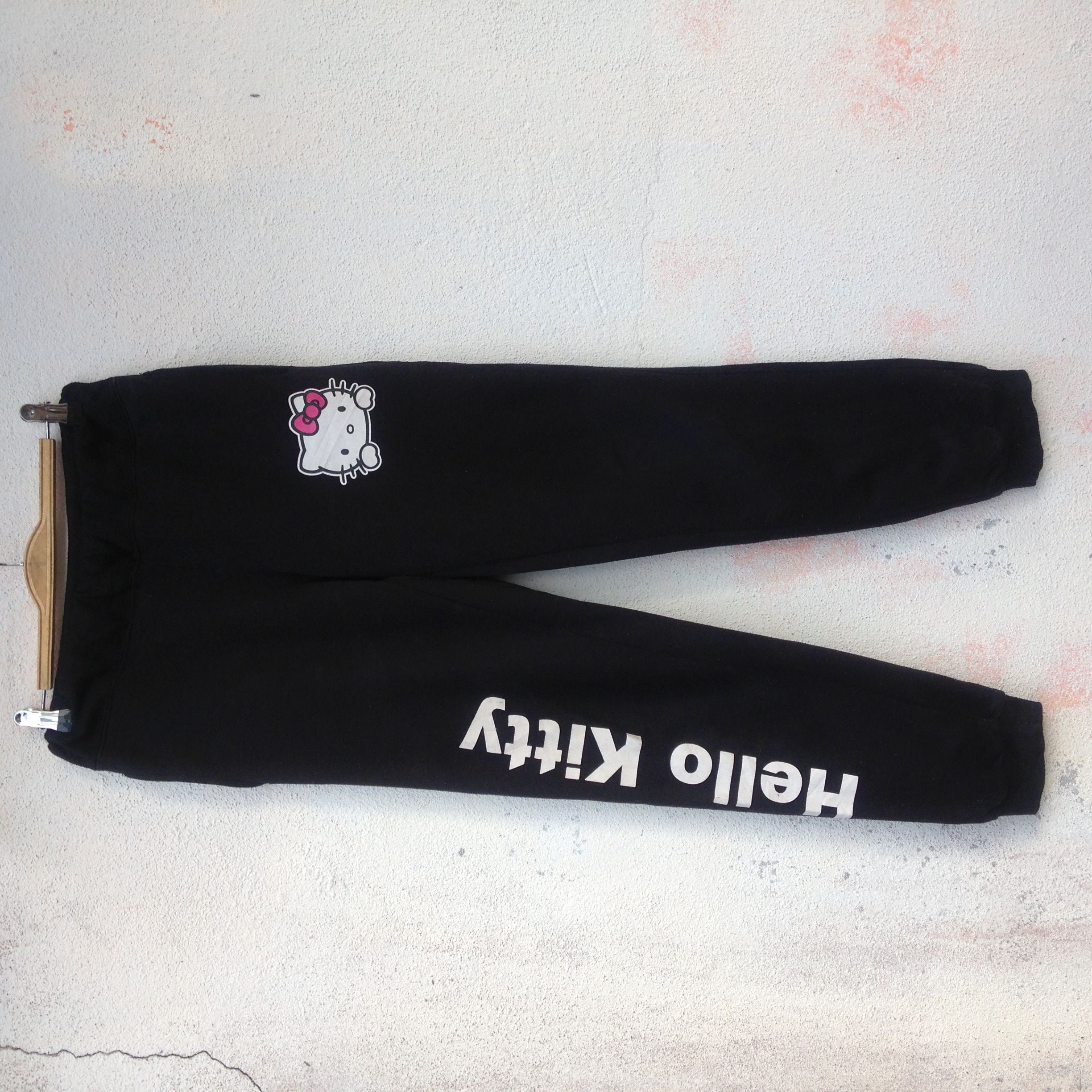 Anime × Cartoon Network Hello Kitty Sweatpants Cartoon Size US 29 - 3 Thumbnail
