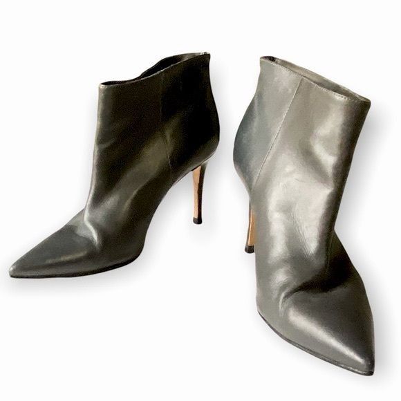 Gianvito Rossi Gianvito Rossi Stilo Gray Leather Ankle Boots, Size 37.5EU Size US 7.5 / IT 37.5 - 2 Thumbnail