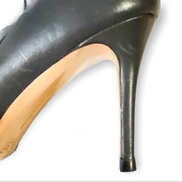 Gianvito Rossi Gianvito Rossi Stilo Gray Leather Ankle Boots, Size 37.5EU Size US 7.5 / IT 37.5 - 12 Thumbnail