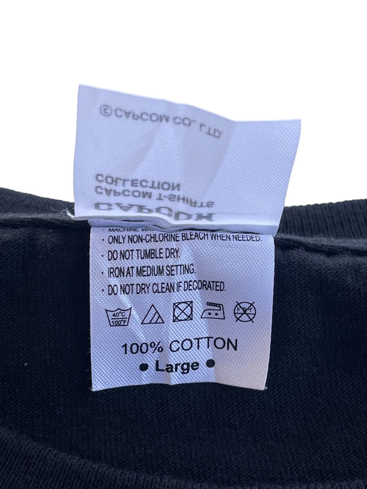 Japanese Brand Capcom Collection Resident Evil 6 Lavita Nuova Shirt Size US L / EU 52-54 / 3 - 8 Thumbnail