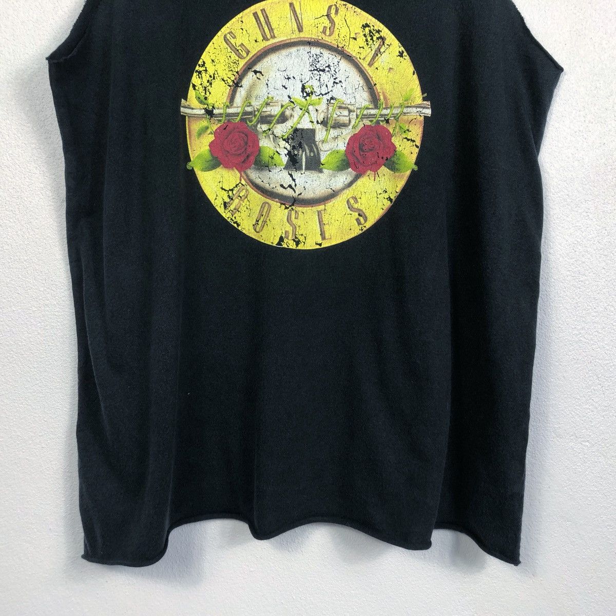 Band Tees Rare Guns N Roses Cropped Band Tee Size US S / EU 44-46 / 1 - 4 Thumbnail
