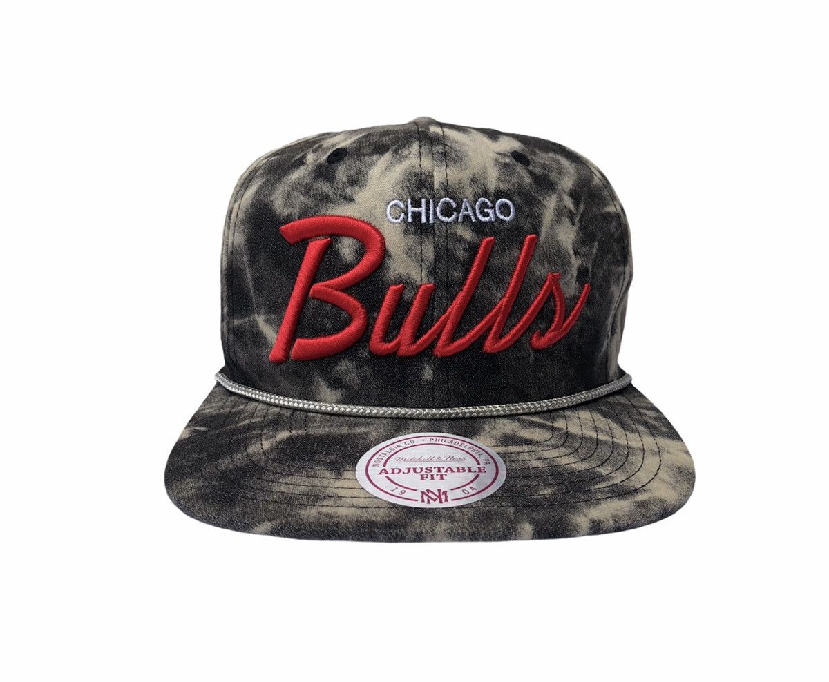 Mitchell & Ness Chicago Bulls Mitchell & Ness NBA Tie dye snapback Size ONE SIZE - 5 Thumbnail