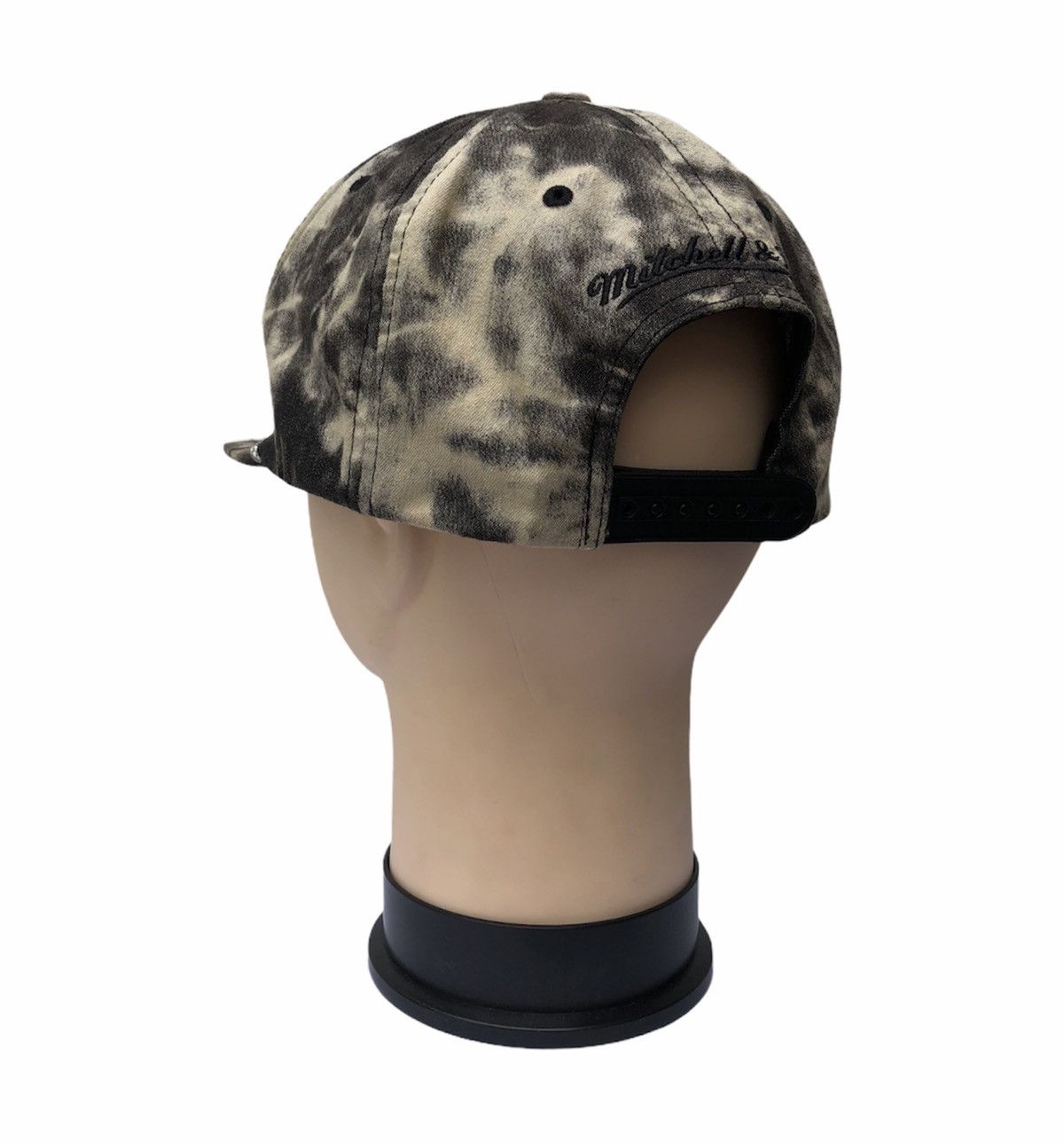 Mitchell & Ness Chicago Bulls Mitchell & Ness NBA Tie dye snapback Size ONE SIZE - 11 Thumbnail