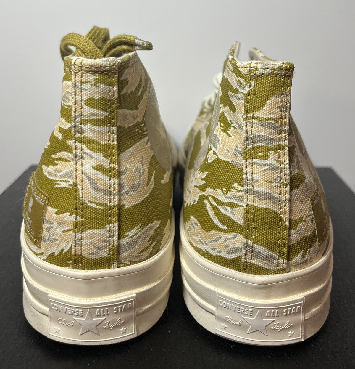 Converse × Undefeated Converse X Undefeated All Star 70 Mid Amber Green Size 11.5 Size US 11.5 / EU 44-45 - 3 Thumbnail