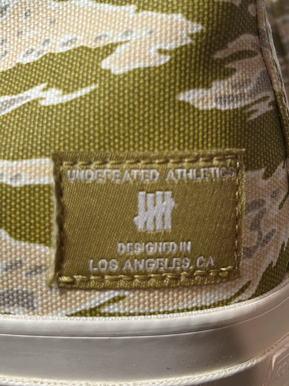 Converse × Undefeated Converse X Undefeated All Star 70 Mid Amber Green Size 11.5 Size US 11.5 / EU 44-45 - 6 Thumbnail