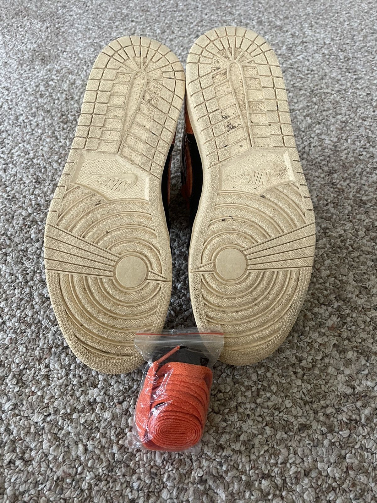 Air Jordan 1 Shattered Blackboard
