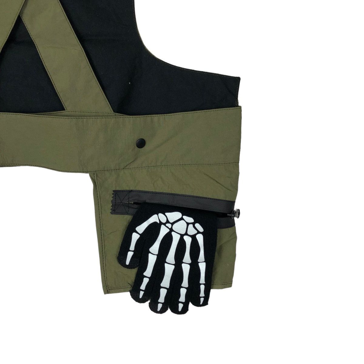 Japanese Brand VERY RARE PARACHUTE BONDAGE DESIGN HAUD CANADA MADE Size US M / EU 48-50 / 2 - 4 Thumbnail