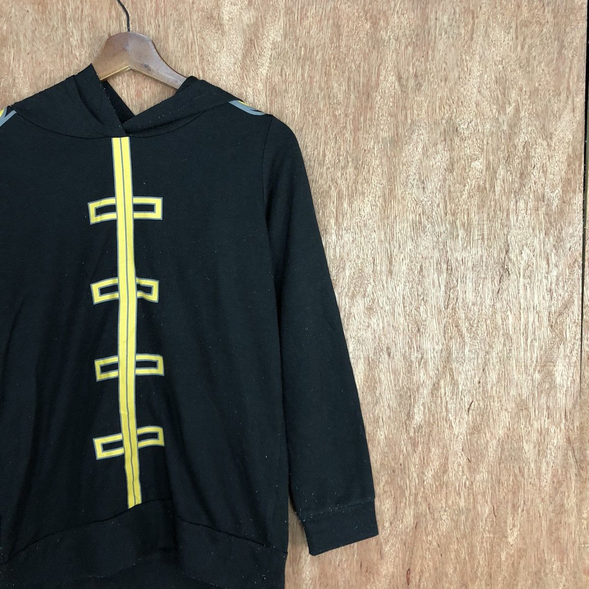 Anime DL Japan anima movie Black Hoodies #1989 Size US M / EU 48-50 / 2 - 5 Thumbnail