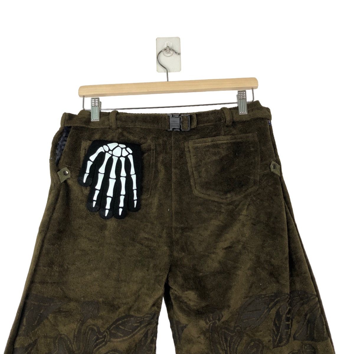 Japanese Brand VINTAGE YOKANG SHORT PANTS VELVET HYSTERIC GLAMOUR DESIGN Size US 30 / EU 46 - 8 Thumbnail