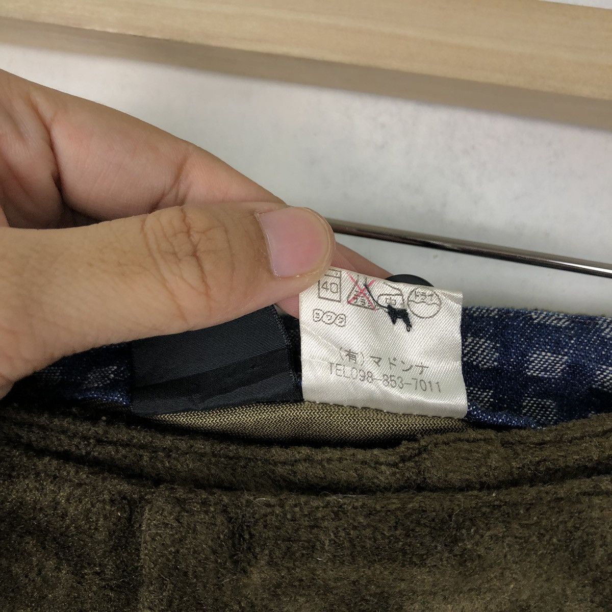 Japanese Brand VINTAGE YOKANG SHORT PANTS VELVET HYSTERIC GLAMOUR DESIGN Size US 30 / EU 46 - 10 Thumbnail
